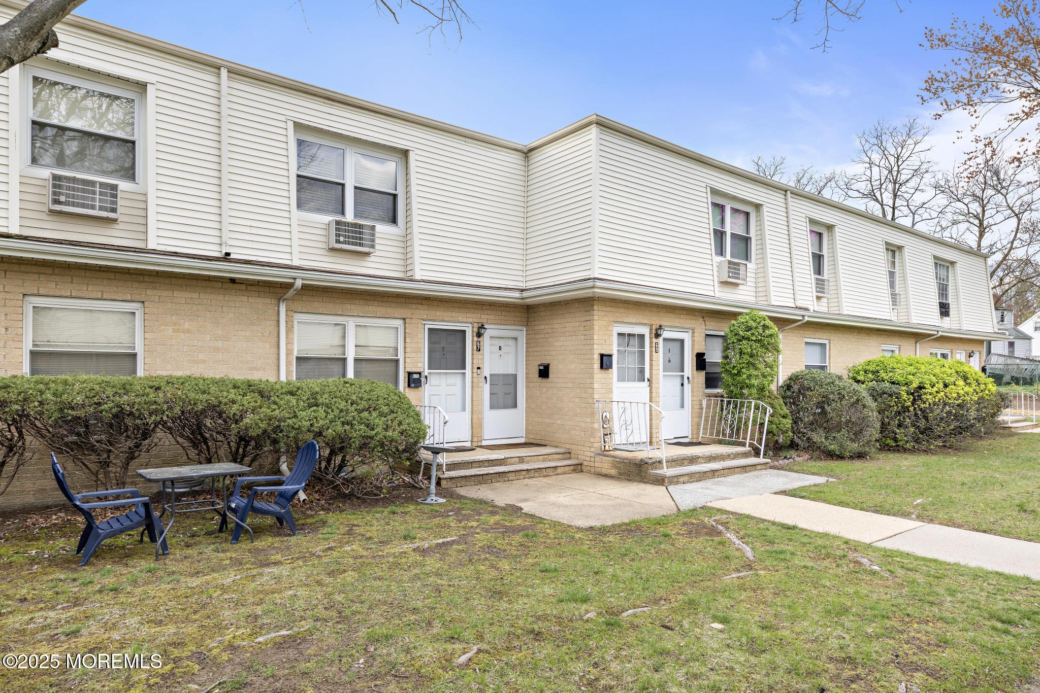 67 White Street #D, Eatontown, New Jersey image 25