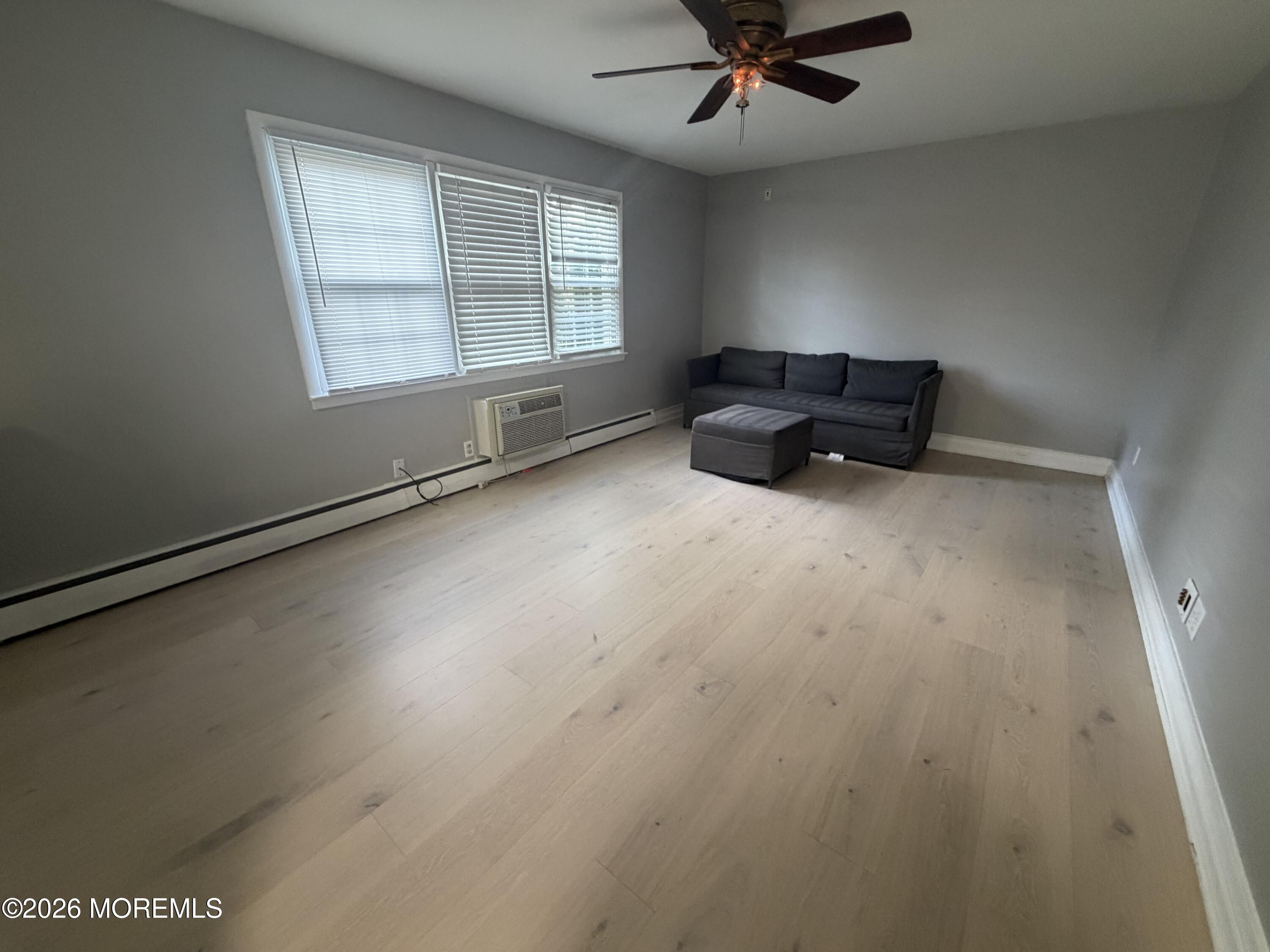 364 Westwood Avenue 16