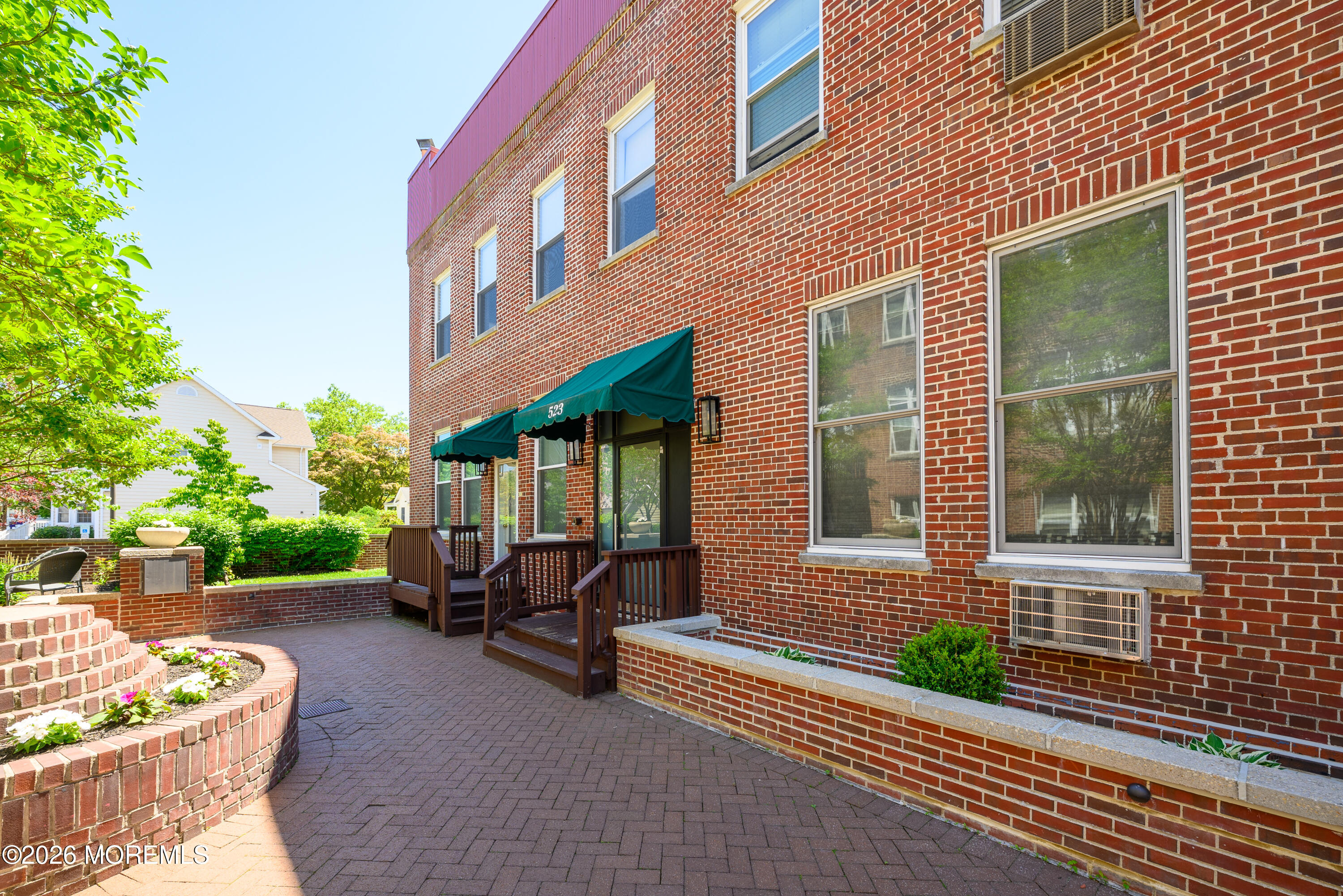 Photo 1 of 34 — 523 Trinity Place 2DS, Westfield, NJ 07090