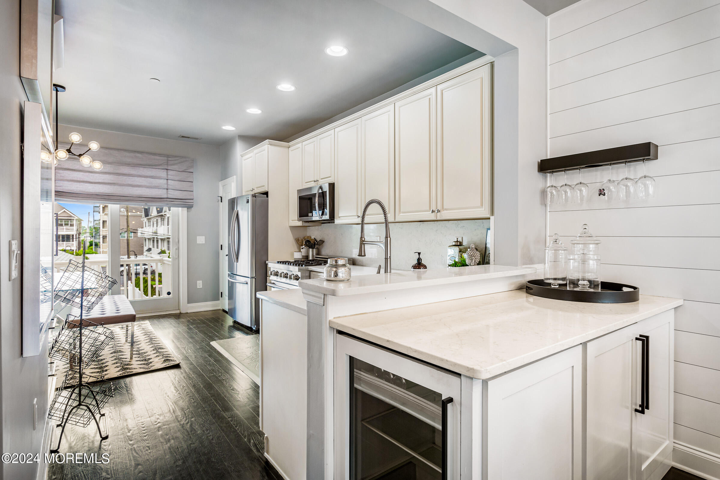 Long Branch, New Jersey 07740, United States, 4 Bedrooms Bedrooms, ,4 BathroomsBathrooms,Residential,Active,50828