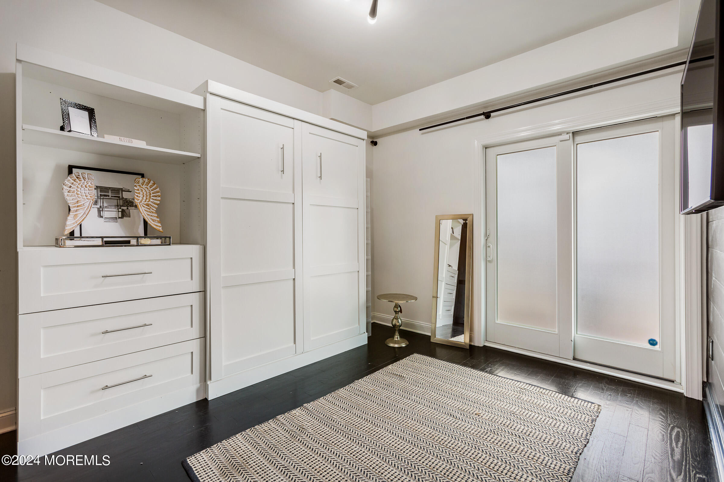 Long Branch, New Jersey 07740, United States, 4 Bedrooms Bedrooms, ,4 BathroomsBathrooms,Residential,Active,50828