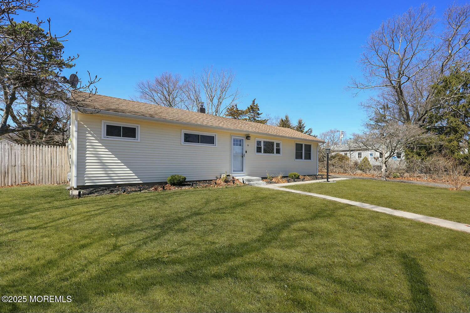10 Barbara Lane, Brick, New Jersey image 2