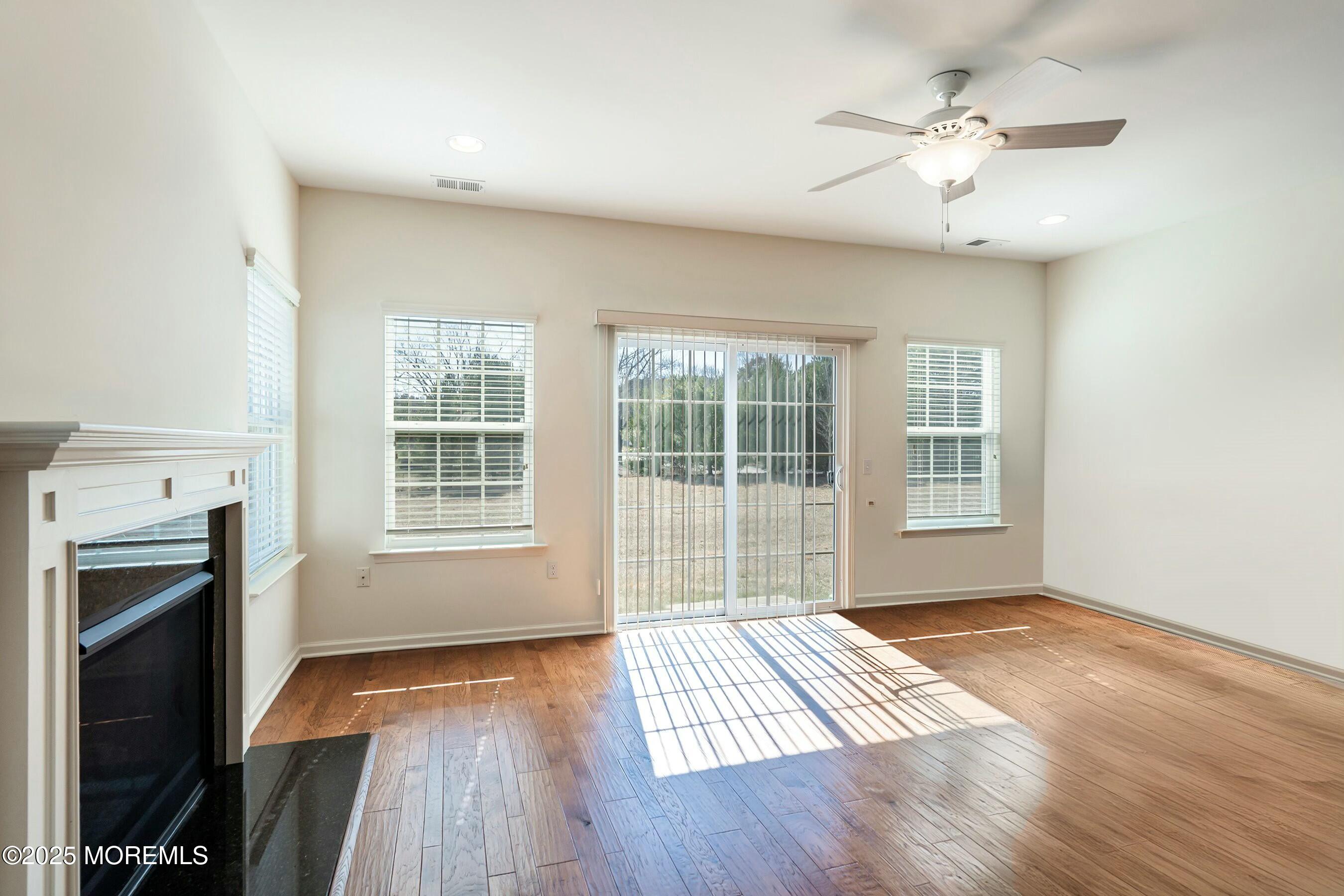 47 Honeysuckle Drive, Manahawkin, New Jersey image 17