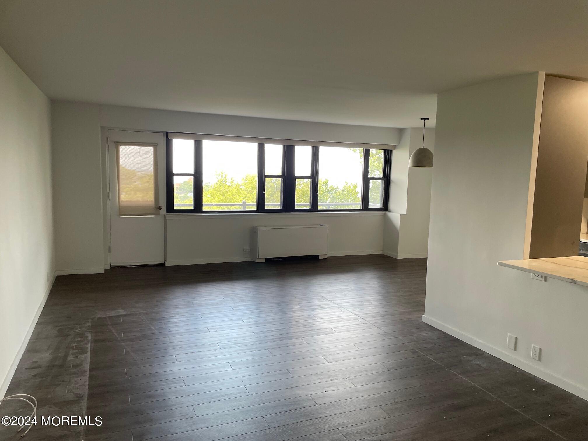 10 Ocean Boulevard 4D