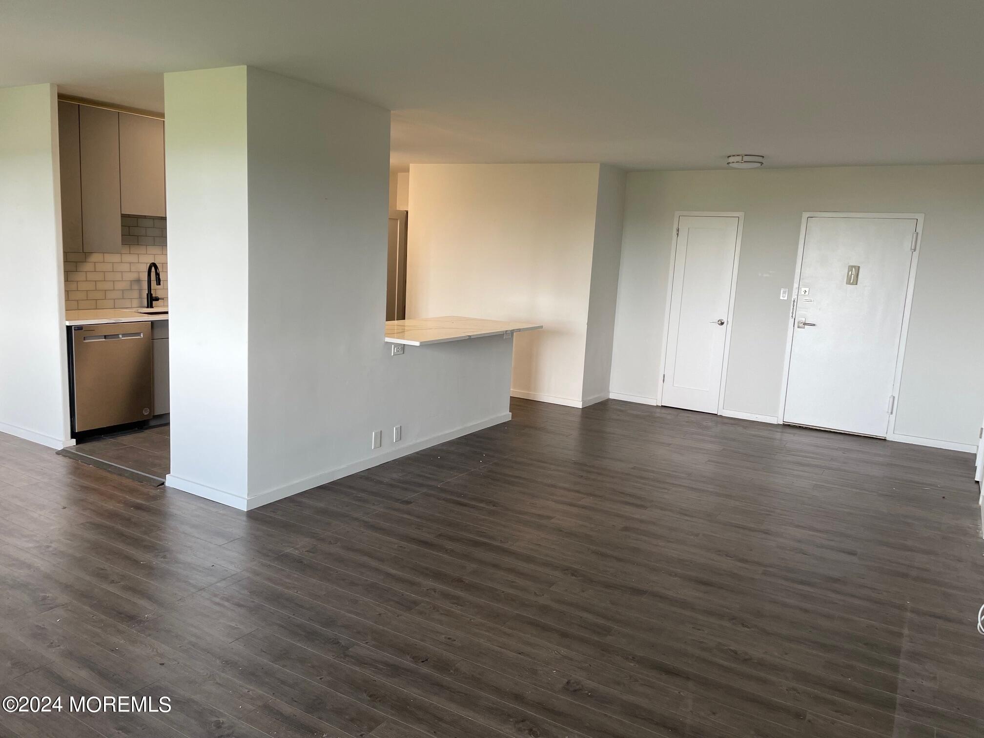 10 Ocean Boulevard 4D