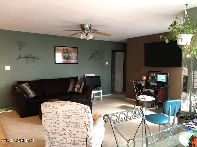224 Pennsylvania Way, North Brunswick, New Jersey image 3