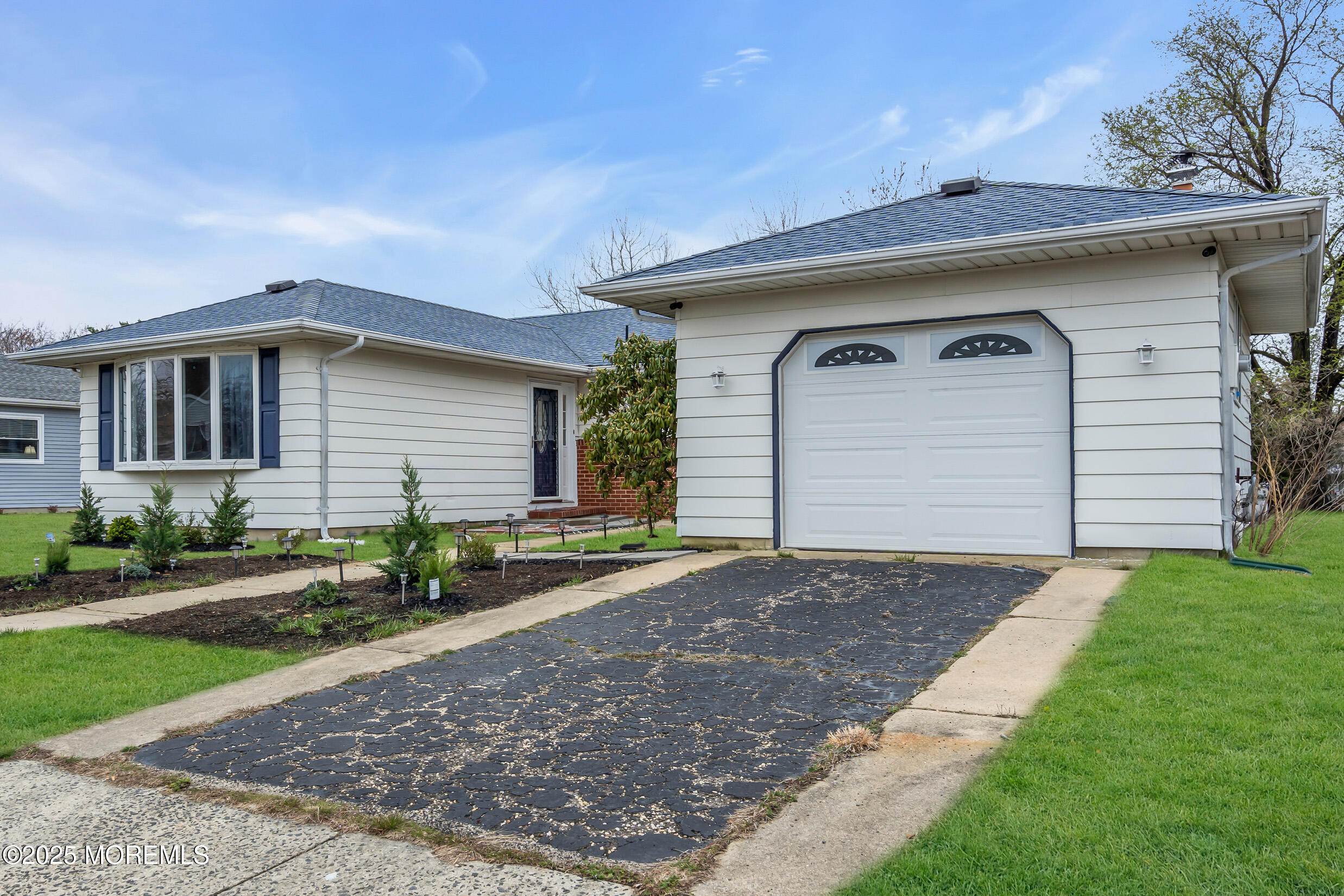 88 Liberta Drive, Toms River, New Jersey image 12