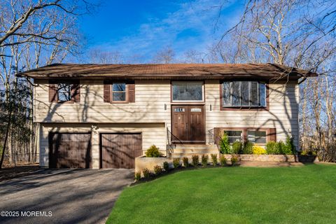 5 New Castle Court Jackson NJ 08527