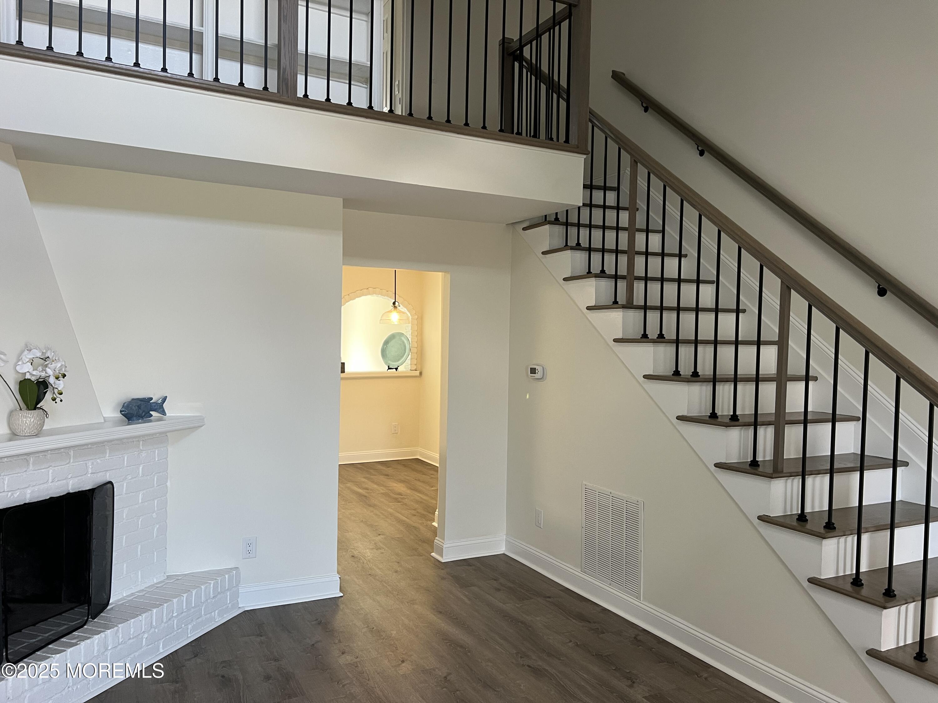 25 Meadow Avenue 43