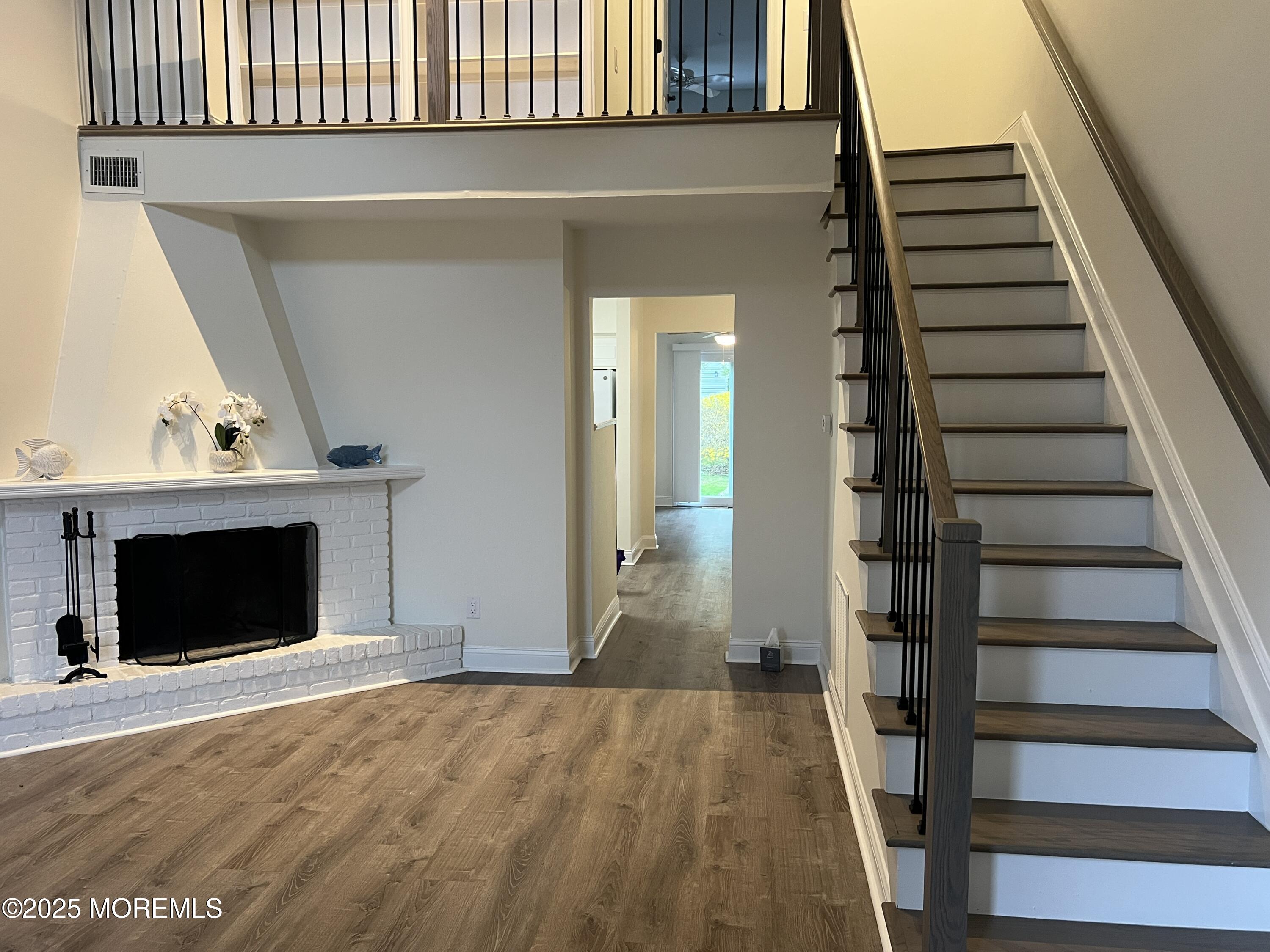 25 Meadow Avenue 43