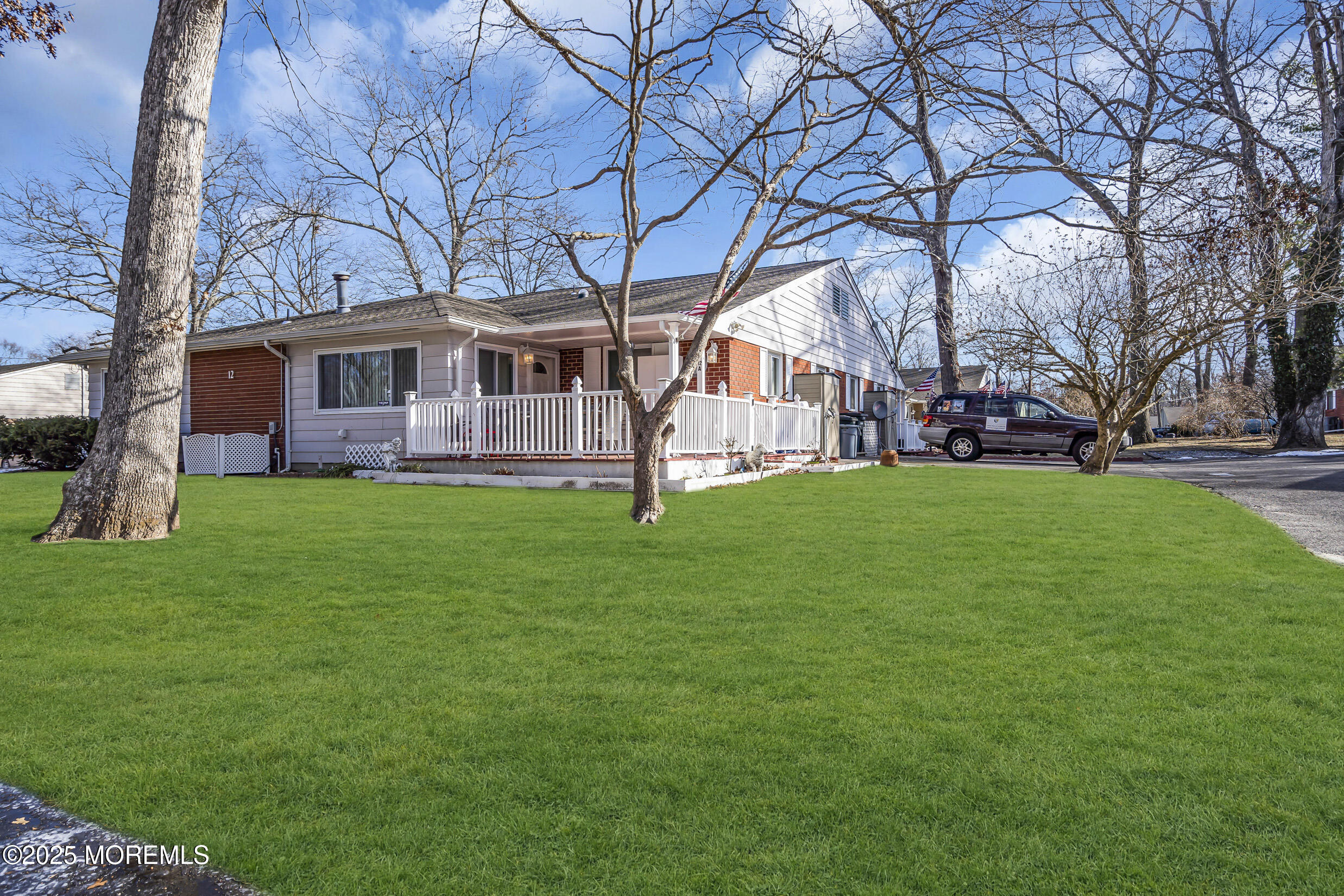 12A Robin Street A