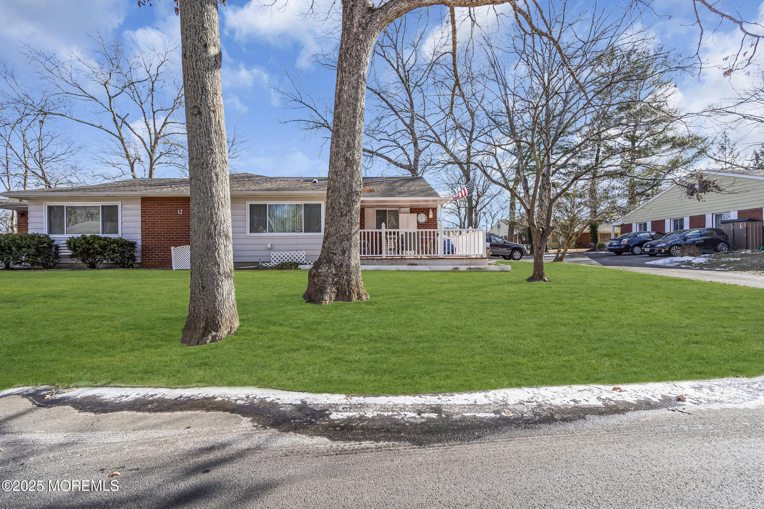 12A Robin Street A