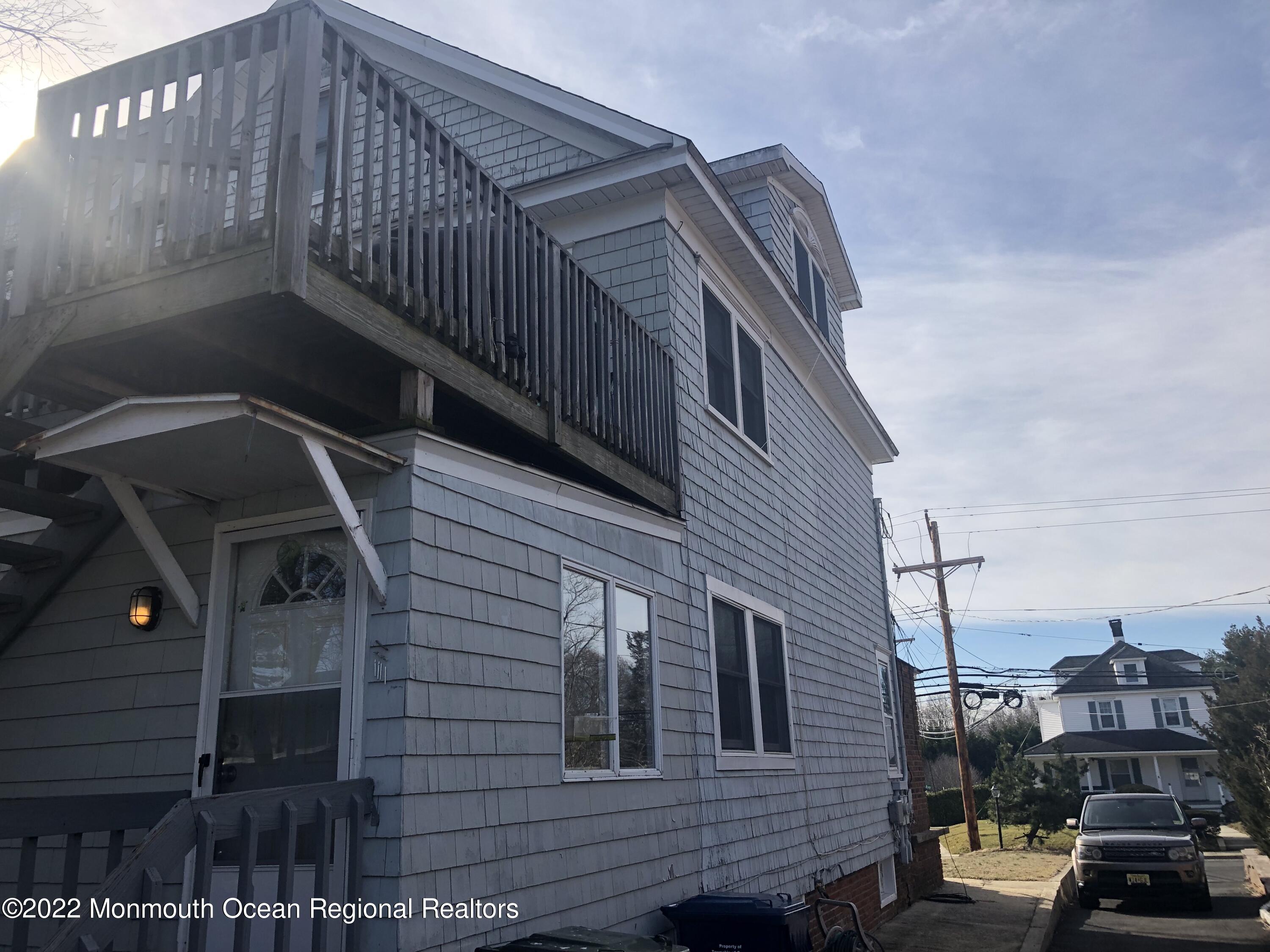 267 Roosevelt Avenue