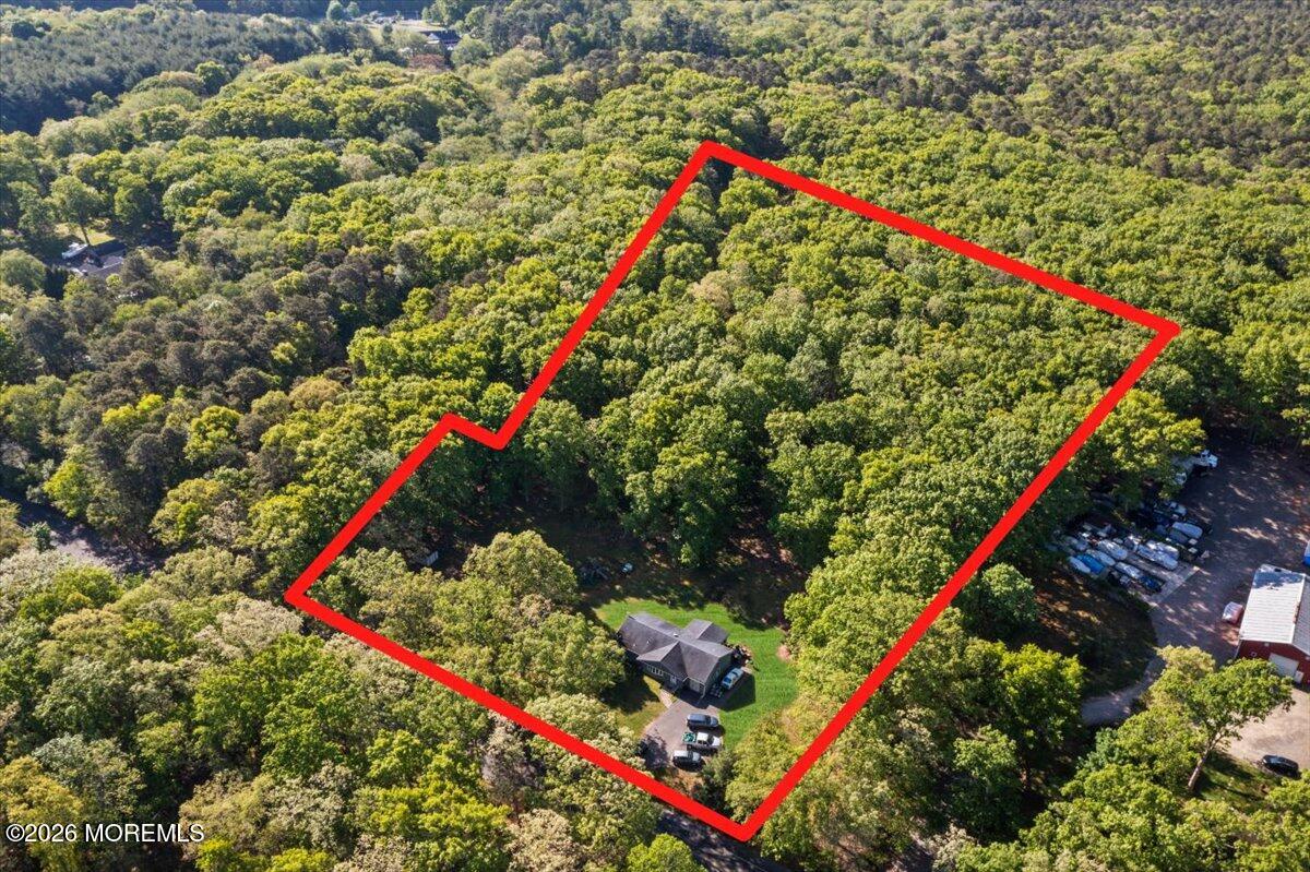 2550 Allenwood Lakewood Road