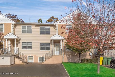 5 Ford Avenue Lakewood NJ 08701