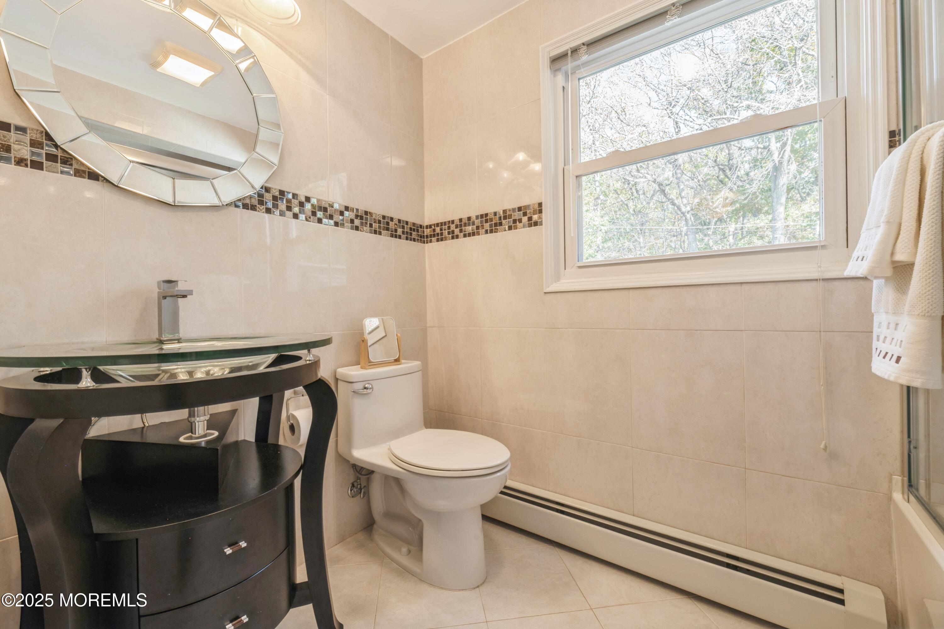 30 Courtland Lane, Aberdeen, New Jersey image 14