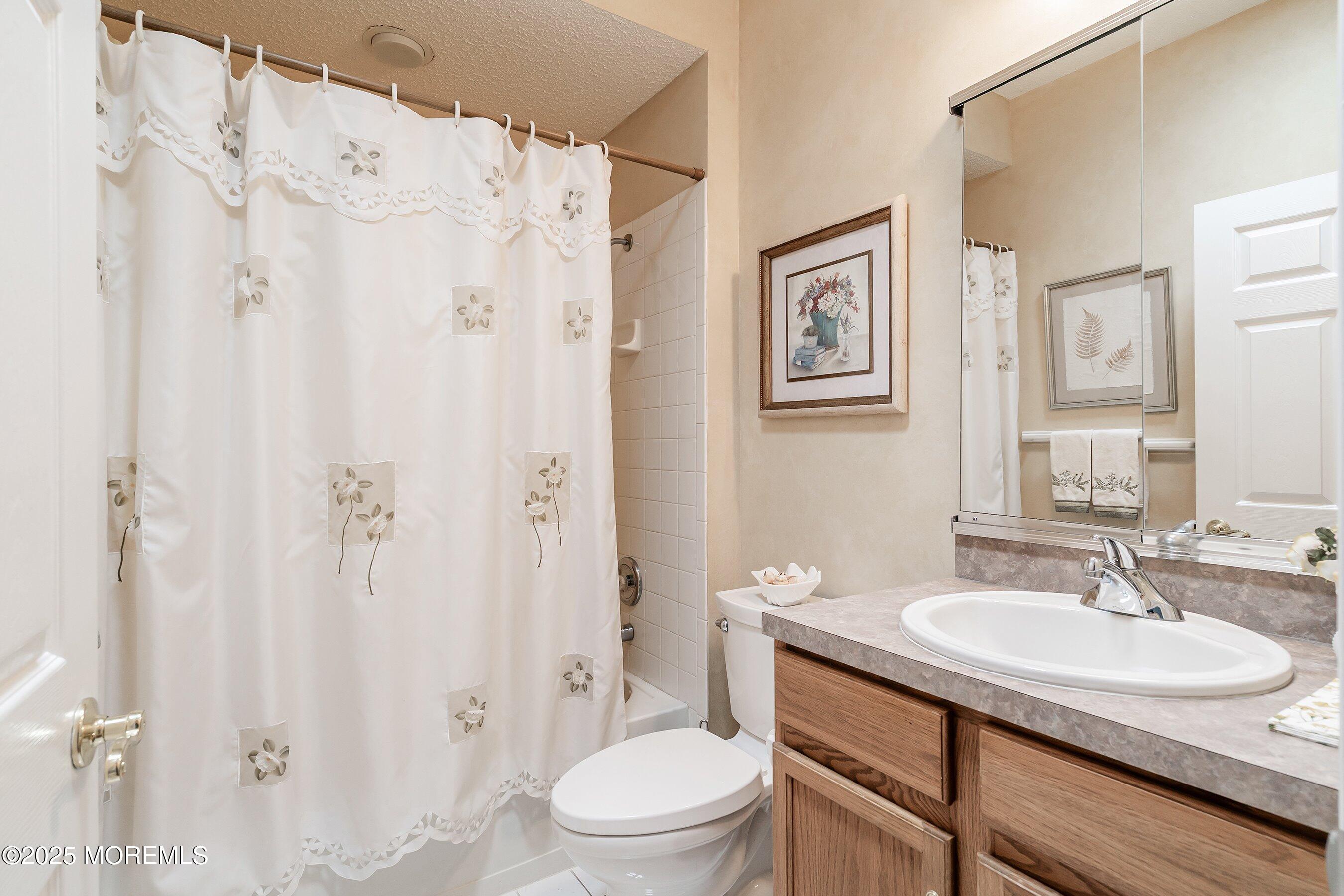 10 Sunflower Lane, Brick, New Jersey image 20