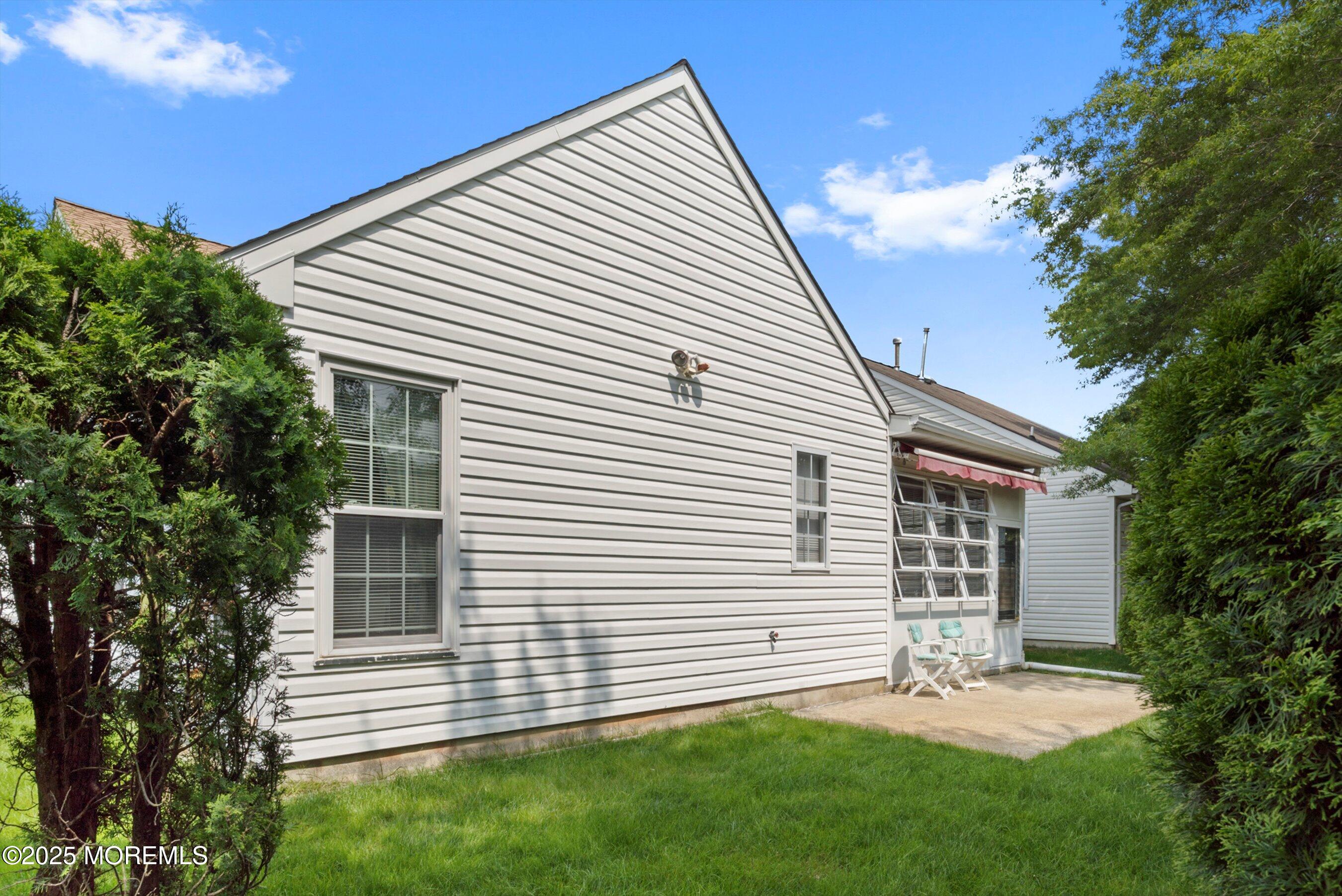 10 Sunflower Lane, Brick, New Jersey image 27