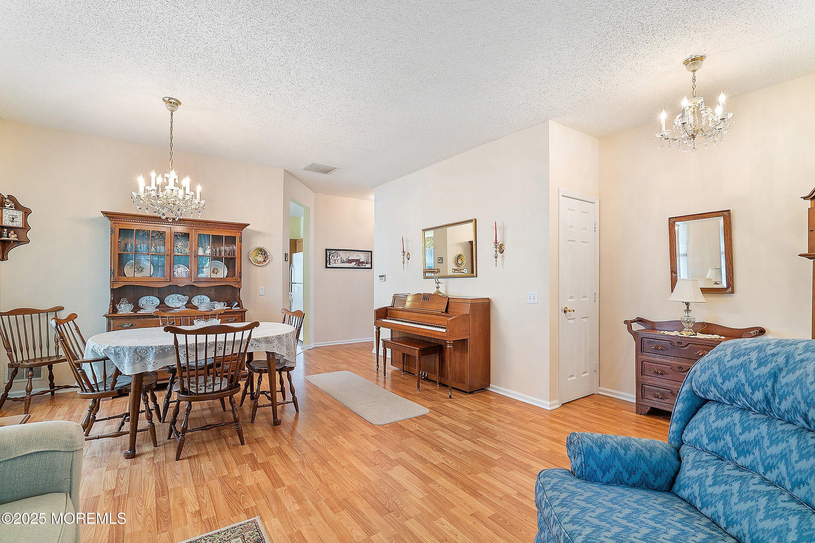 10 Sunflower Lane, Brick, New Jersey image 8