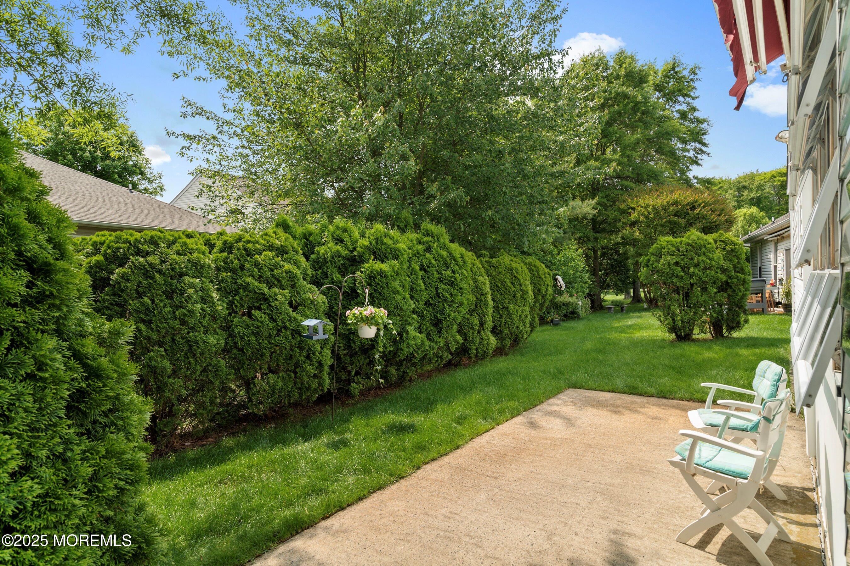 10 Sunflower Lane, Brick, New Jersey image 25