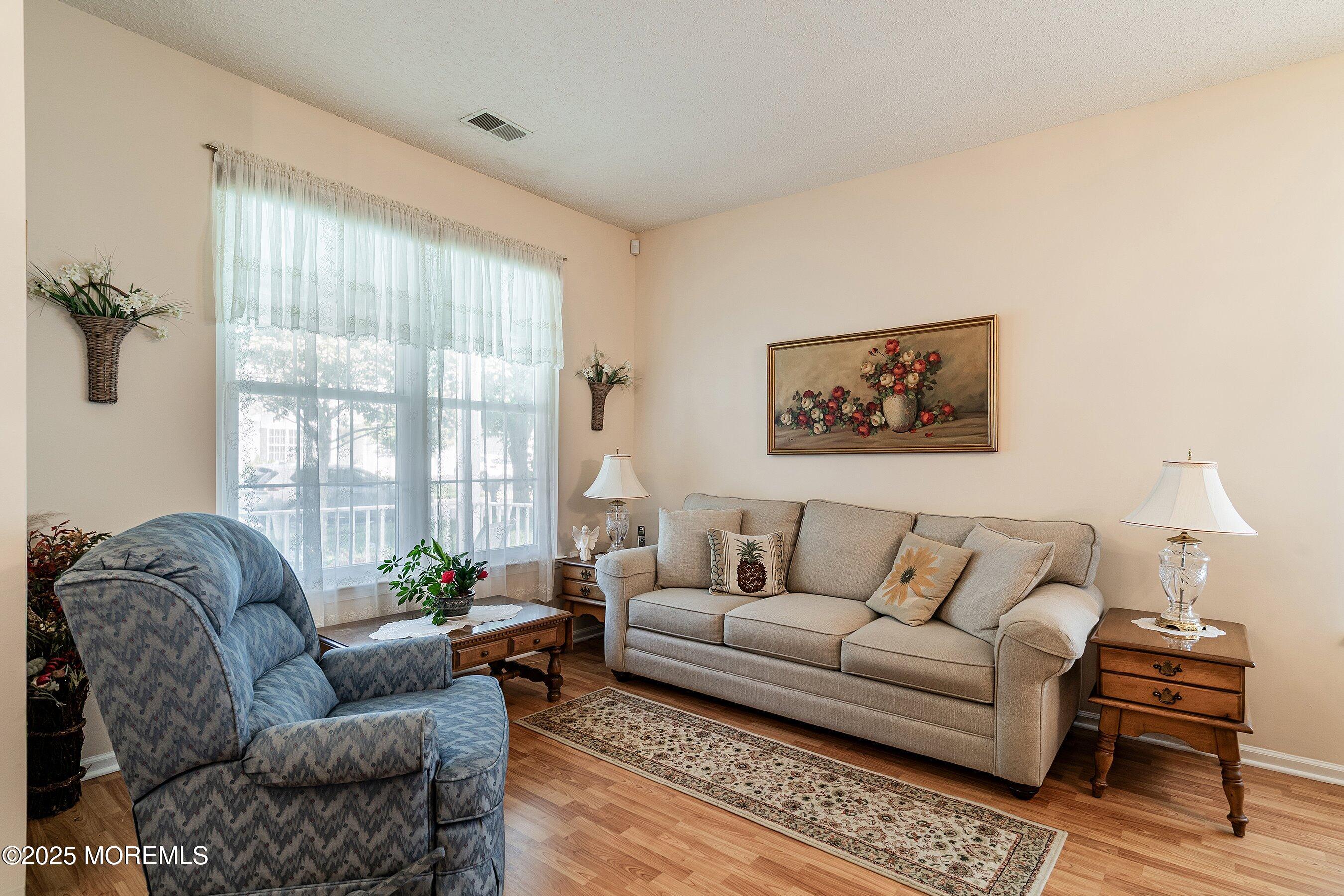 10 Sunflower Lane, Brick, New Jersey image 6