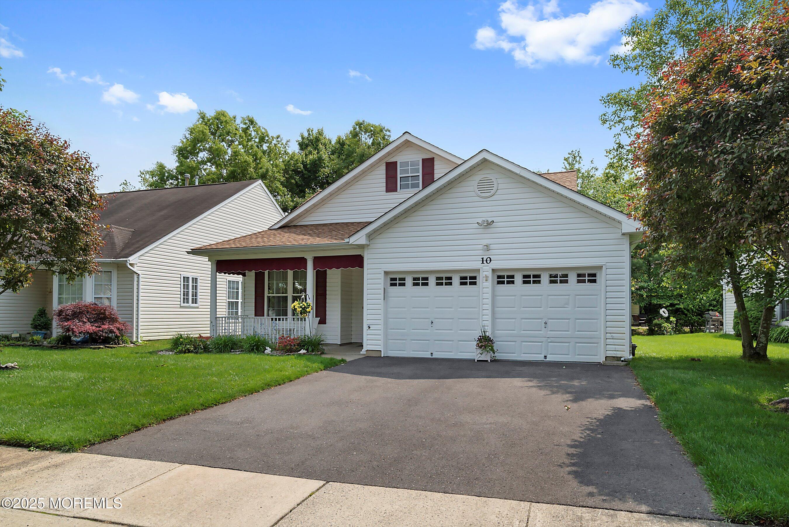 10 Sunflower Lane, Brick, New Jersey image 3