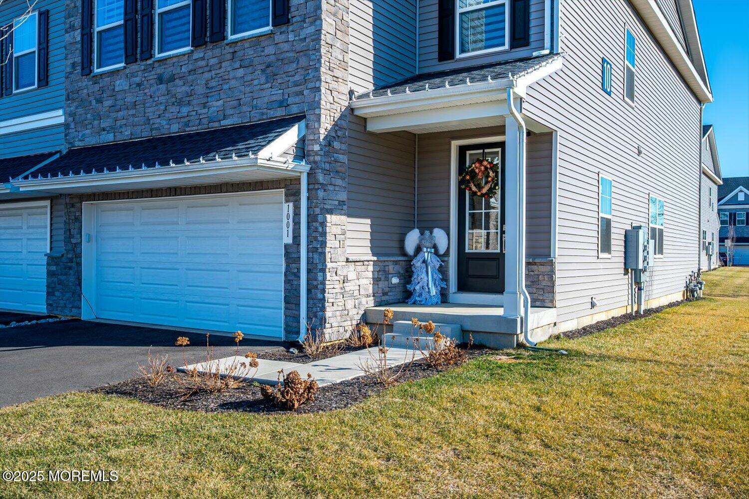 1001 Navigator Avenue