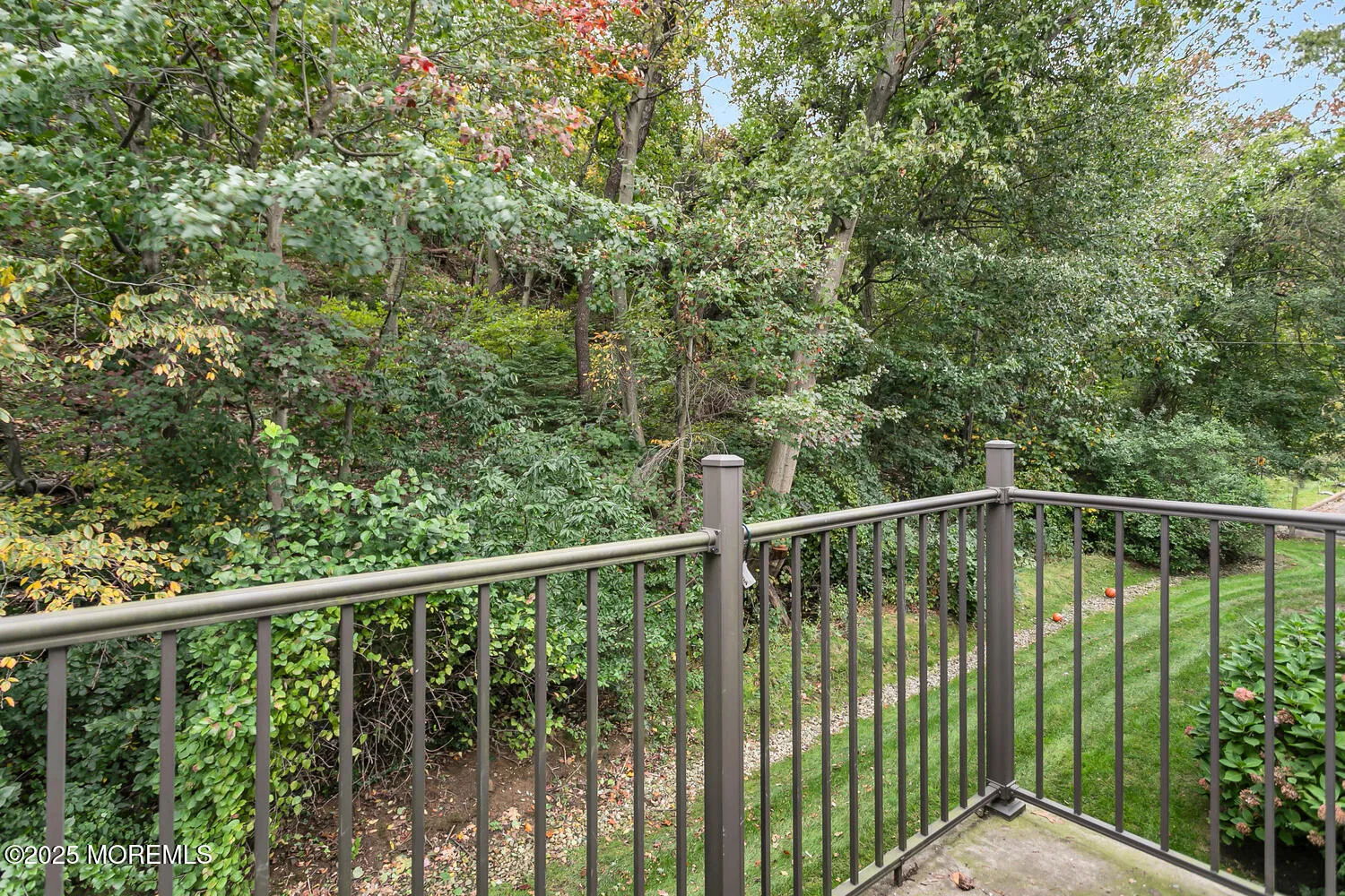 Highlands, New Jersey 07732, United States, 1 Bedroom Bedrooms, ,1 BathroomBathrooms,Residential,Active,231958