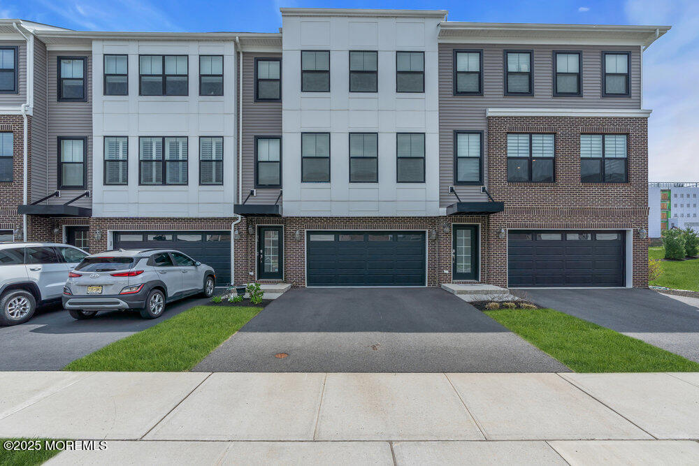 36 Kelly Way, Tinton Falls, New Jersey image 2