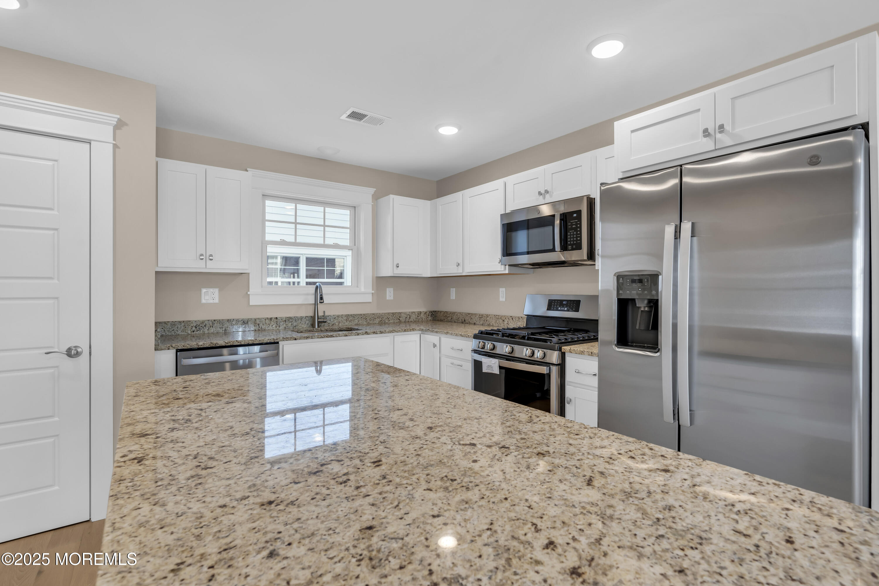 24 Shell Road #126, Mantoloking, New Jersey image 16
