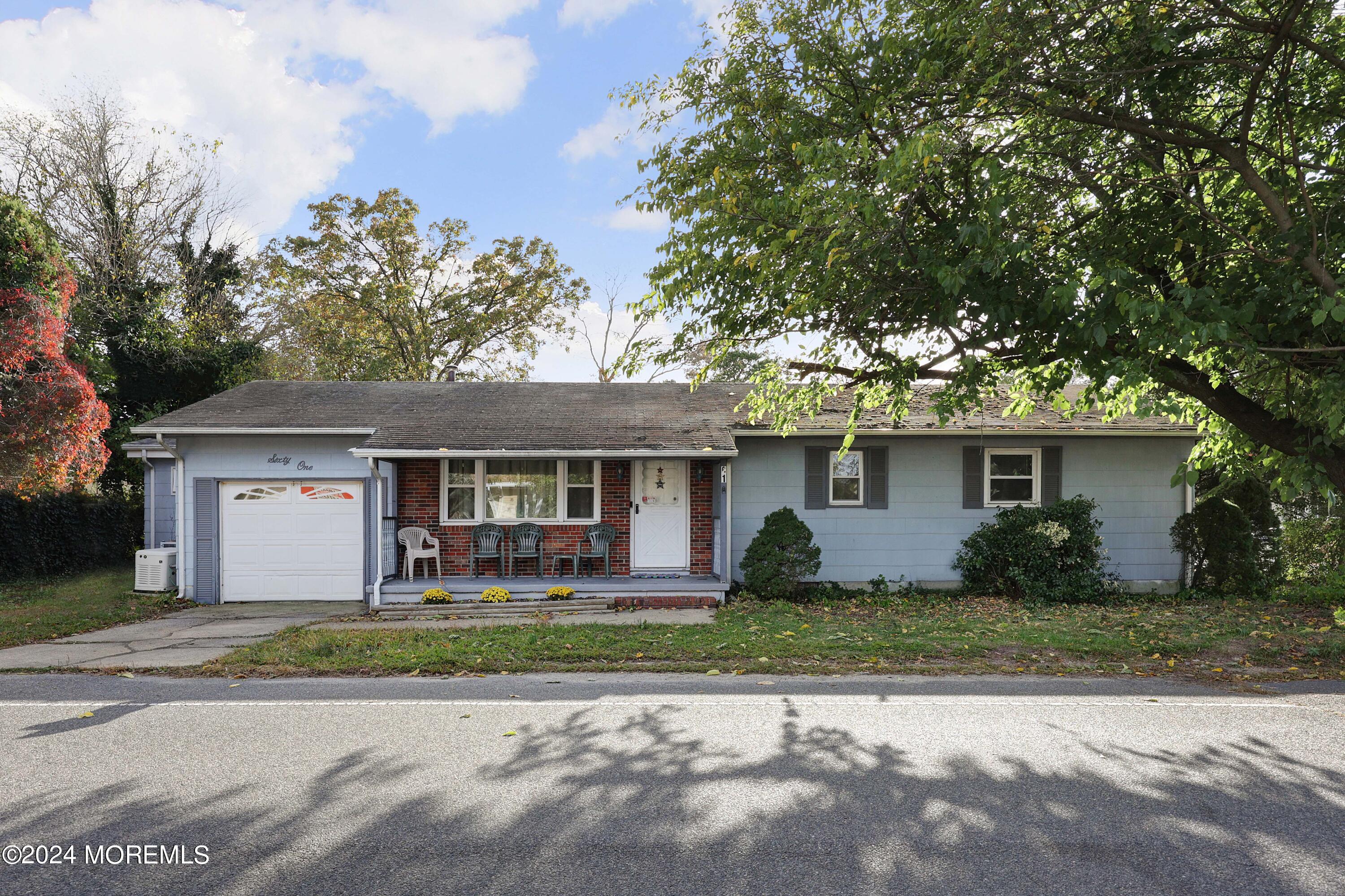 61 Elm Street, Beachwood, New Jersey image 2