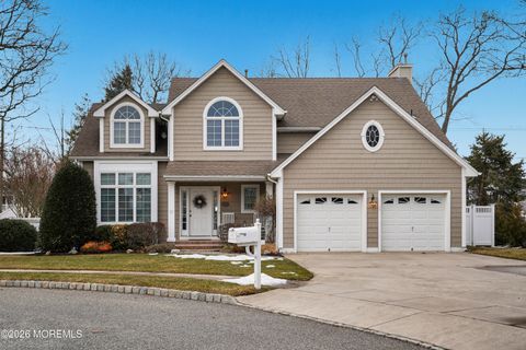 Homes For Sale - 660 Point Avenue<br/> Brick, NJ 08724