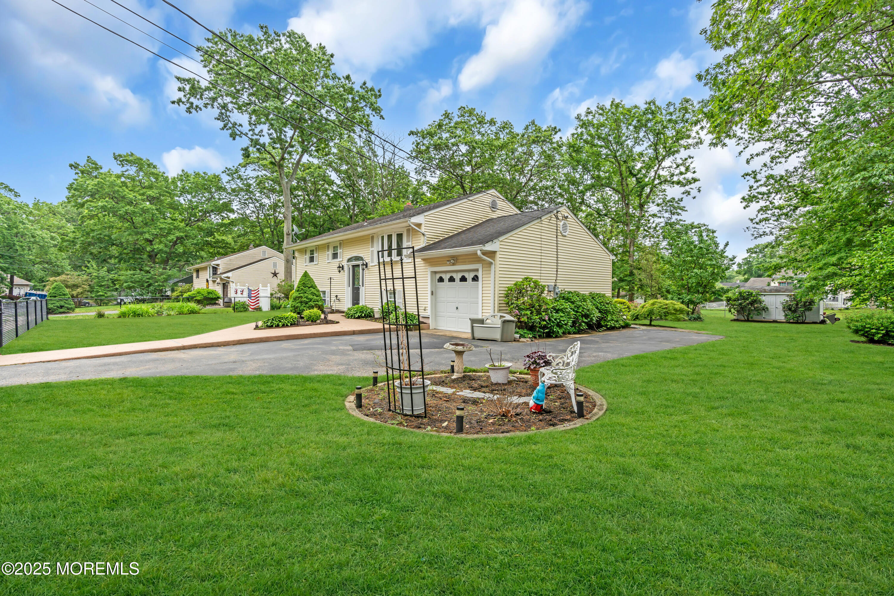 50 Darien Road, Howell, New Jersey image 3
