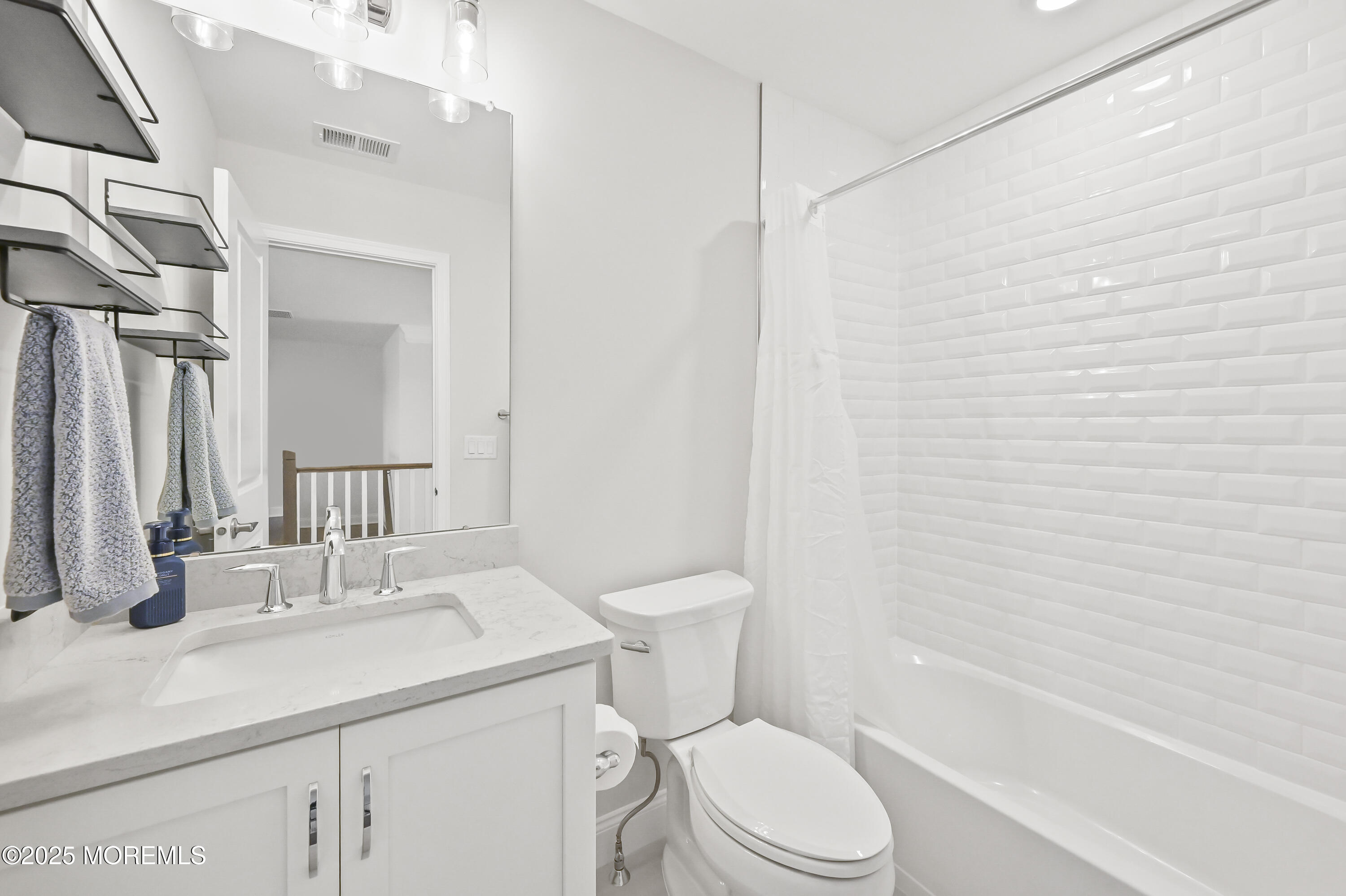 60 Sofia Drive, Manalapan, New Jersey image 18