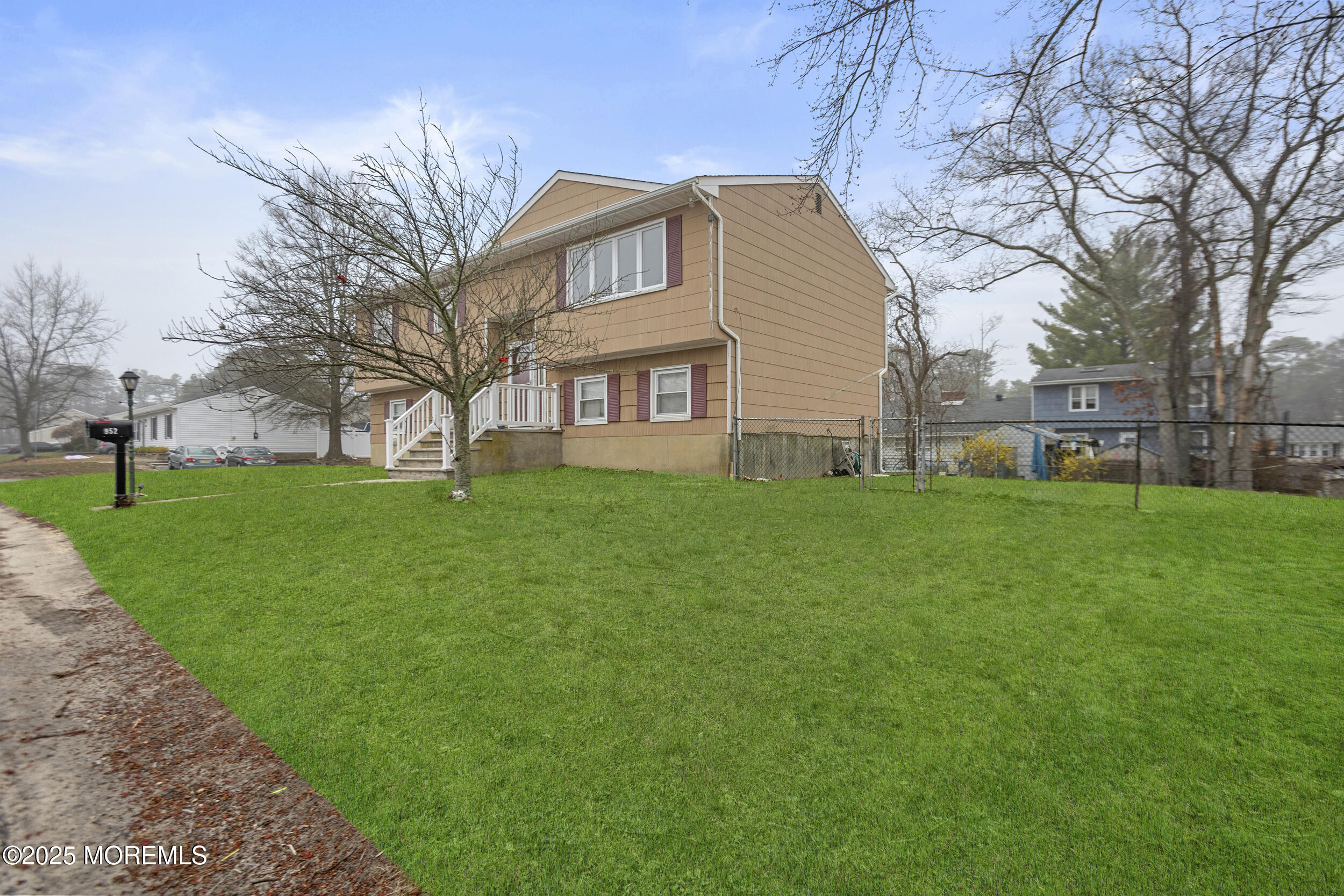 952 Surf Avenue, Beachwood, New Jersey image 2