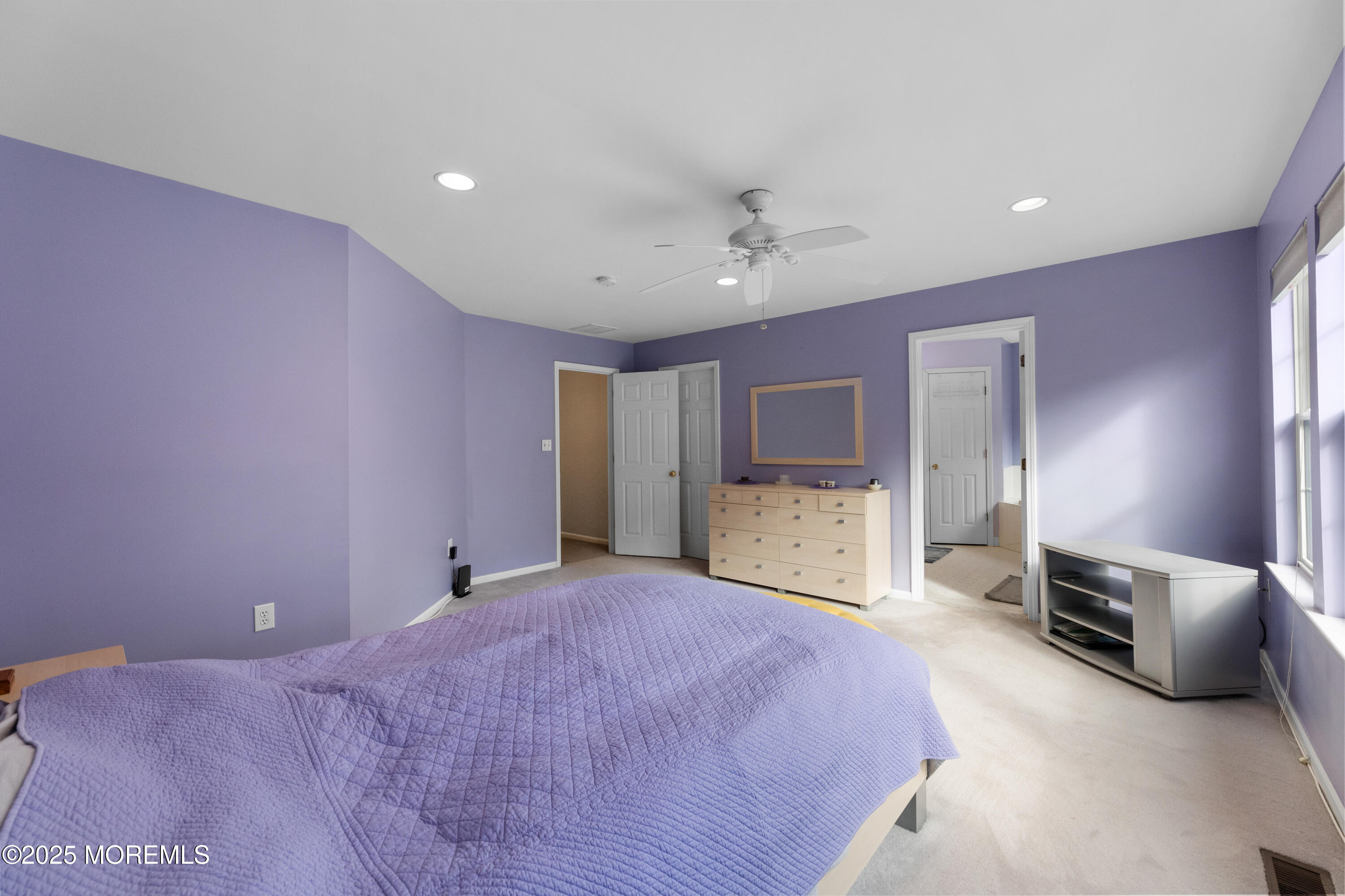 126 Woodcliff Boulevard, Morganville, New Jersey image 27