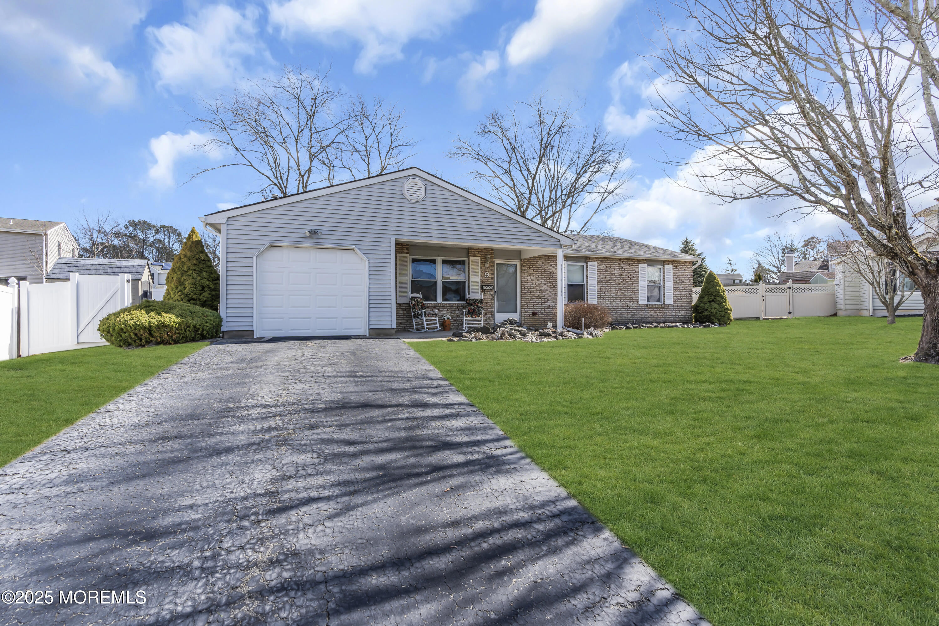 9 Woodmere Court, Barnegat, New Jersey image 4
