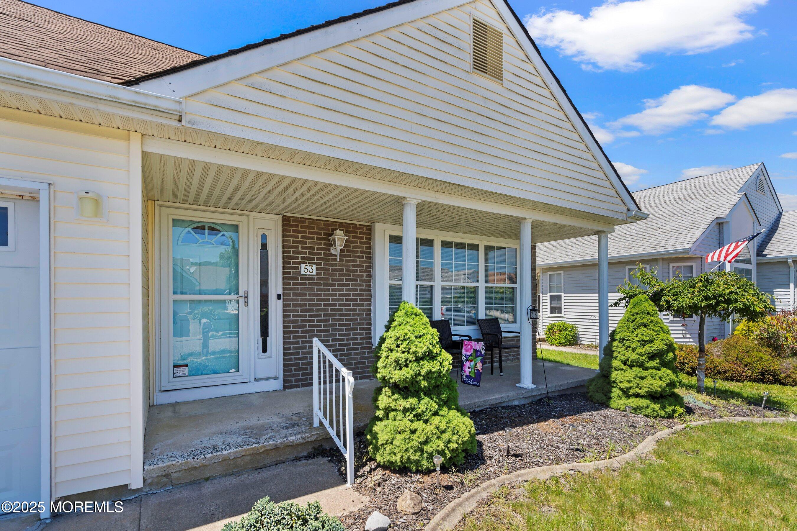 53 Stockport Drive, Toms River, New Jersey image 4