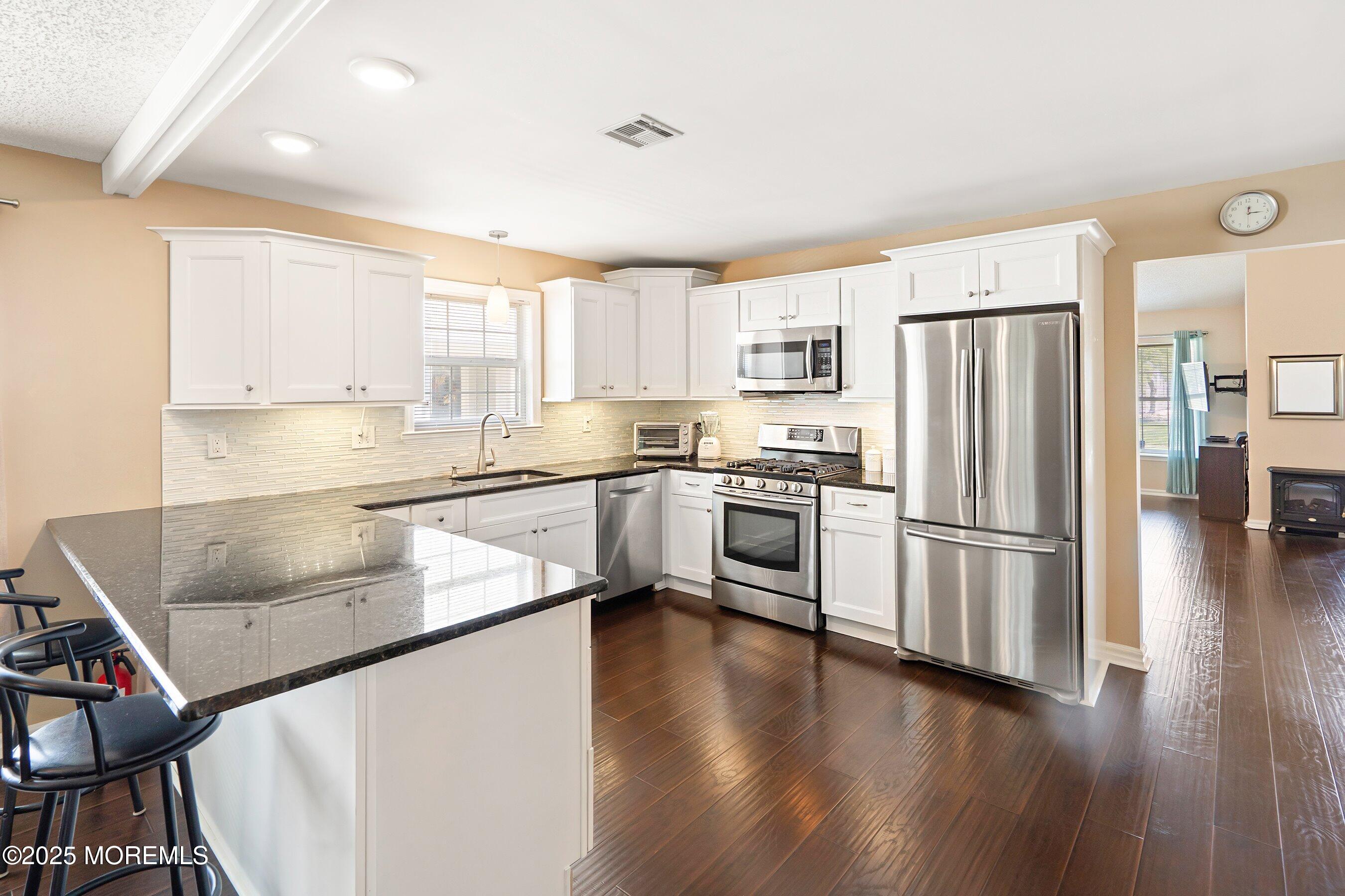 53 Stockport Drive, Toms River, New Jersey image 11