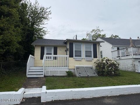 526 W End Avenue back Avon-by-the-sea NJ 07717