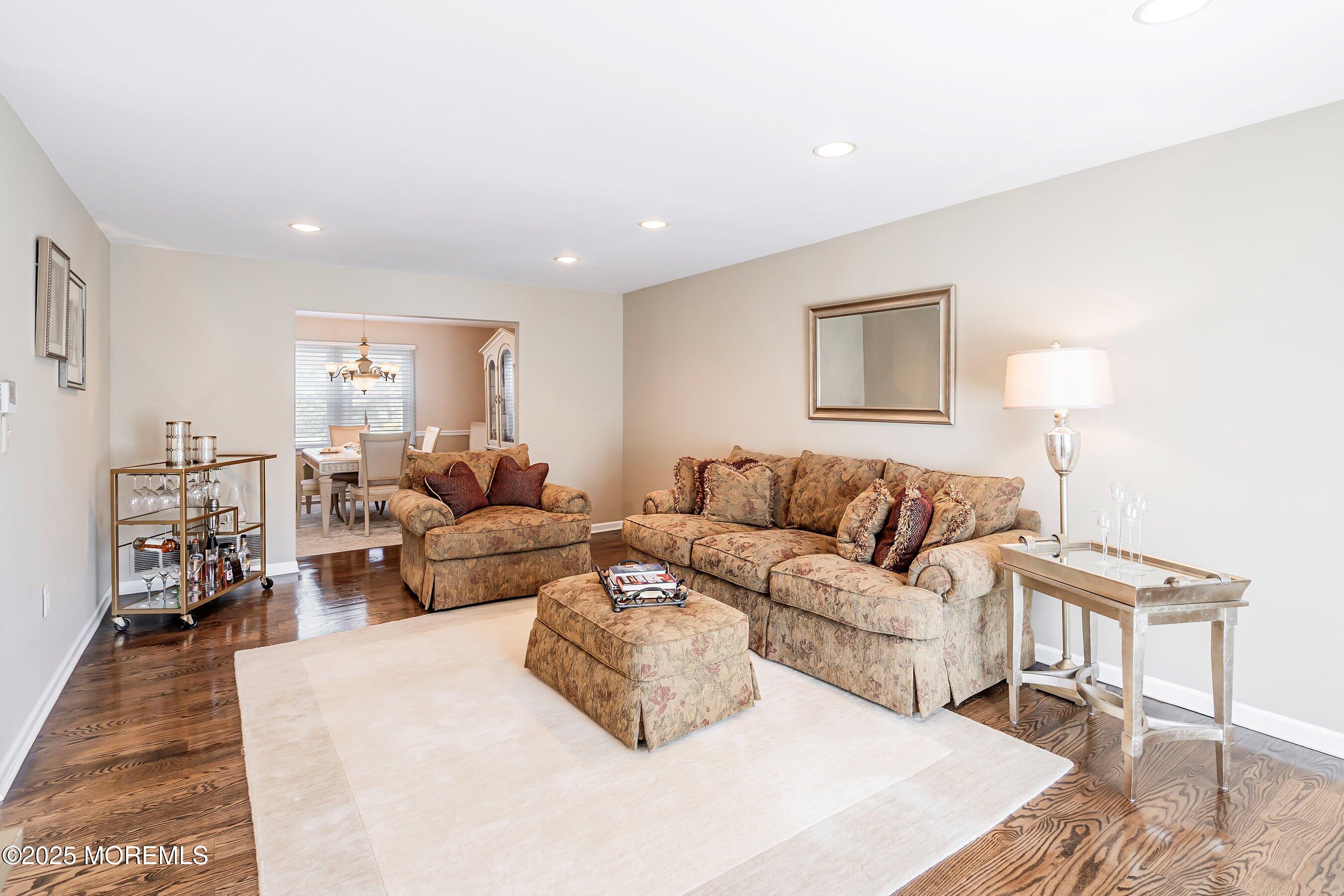 11 Tuscan Drive, Freehold, New Jersey image 8