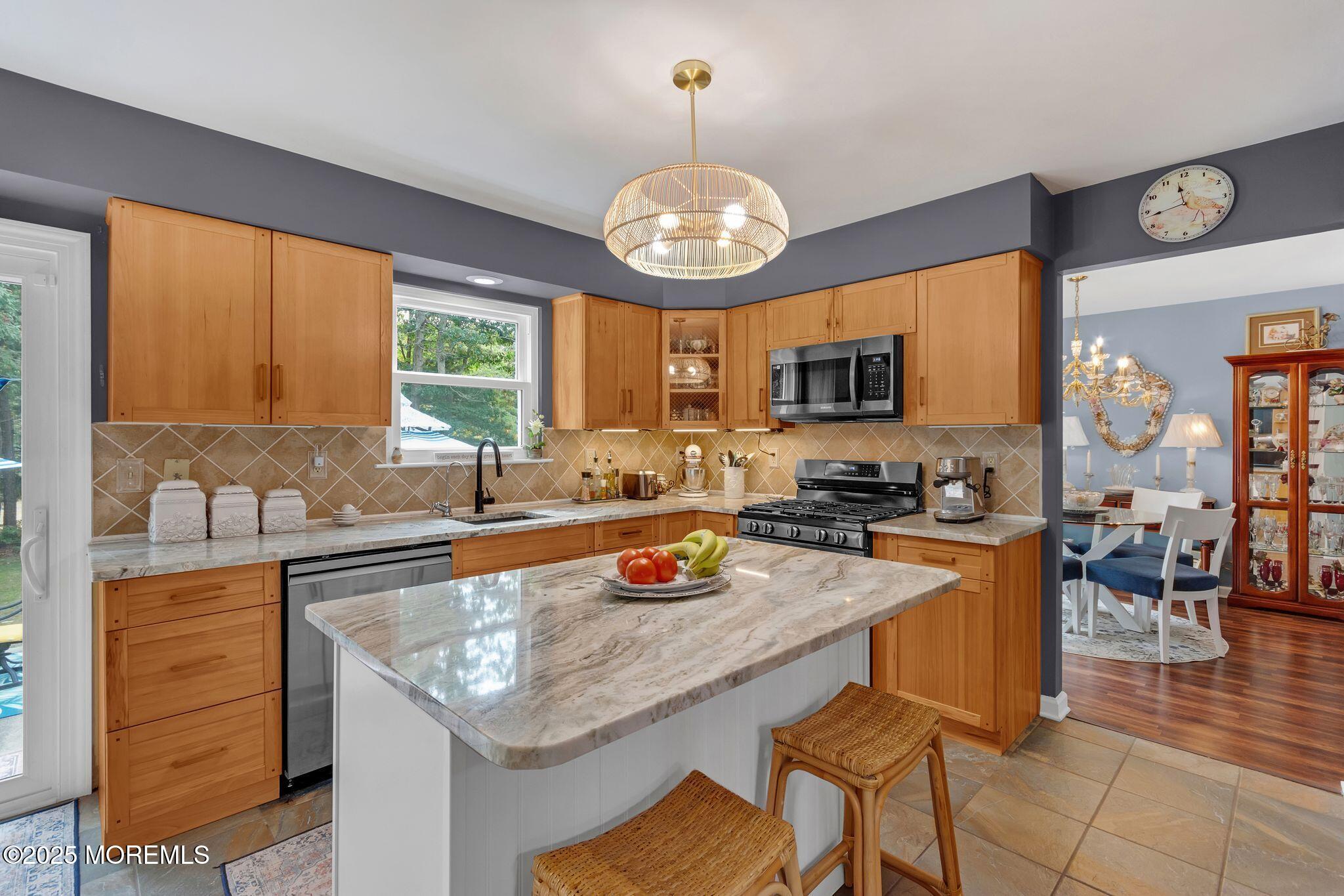 18 Mount Ranier Drive, Howell, New Jersey image 9