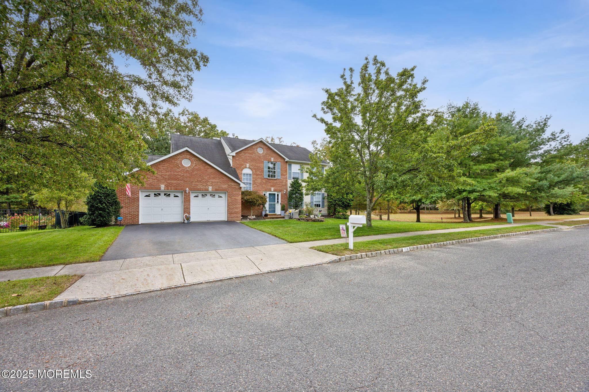 18 Mount Ranier Drive, Howell, New Jersey image 3