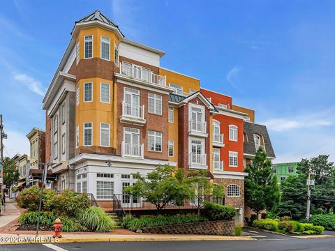 Condo For Sale - 11 Wharf Avenue #5<br/> Red Bank, NJ 07701
