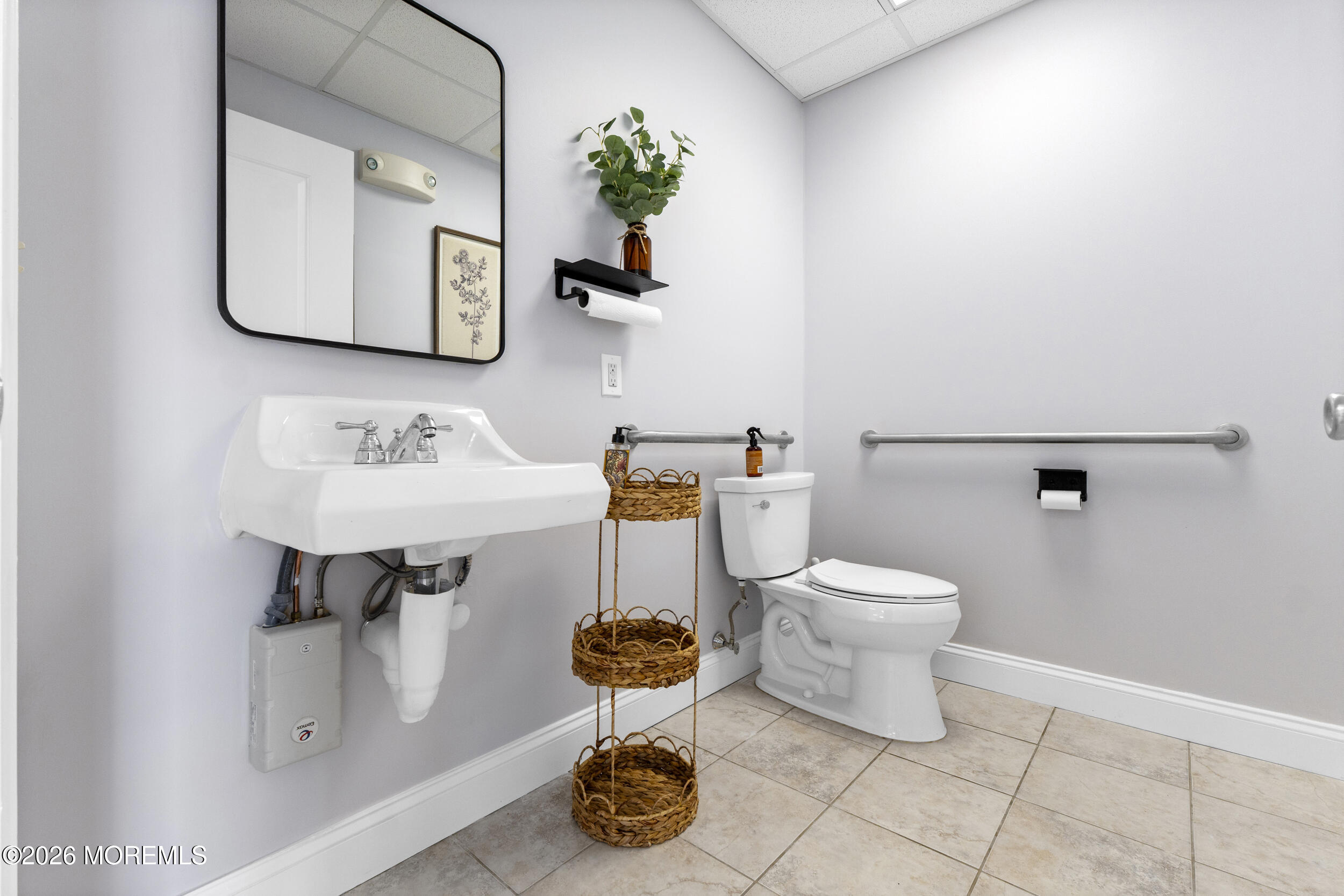 2 Main Street Suite 4