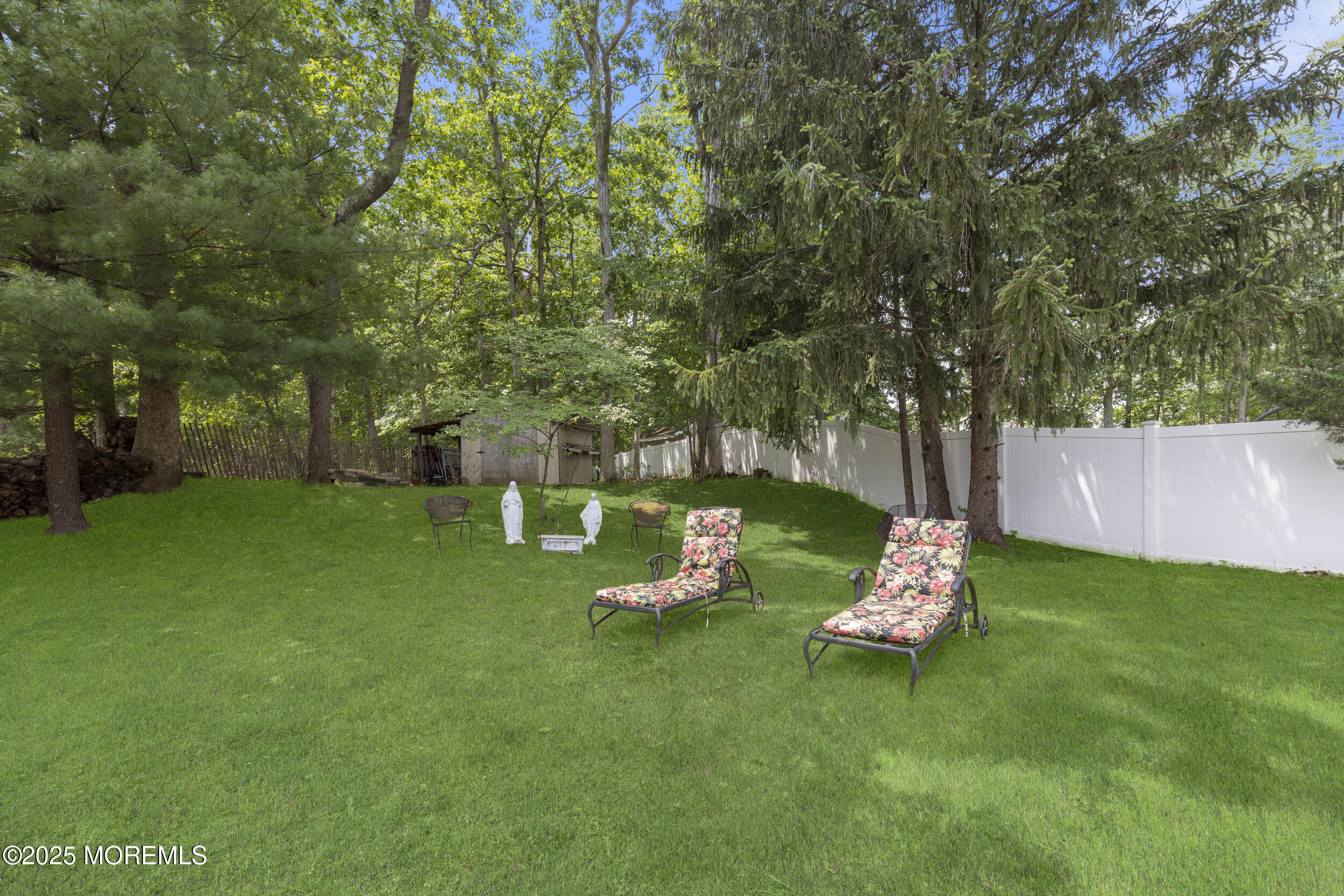 90 Old Bridge Drive, Howell, New Jersey image 41