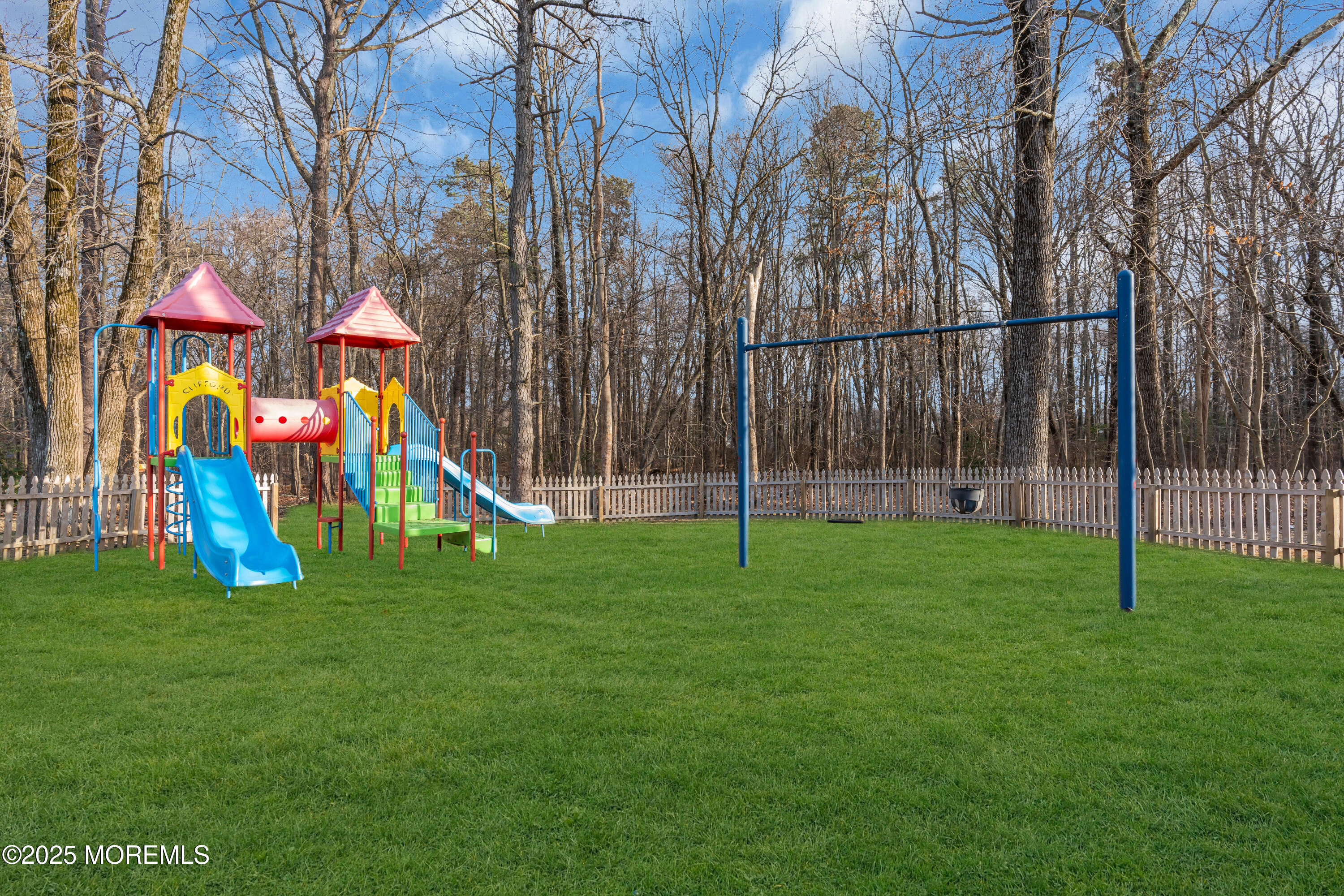 2804 Ridgefield Court #2804, Helmetta, New Jersey image 21