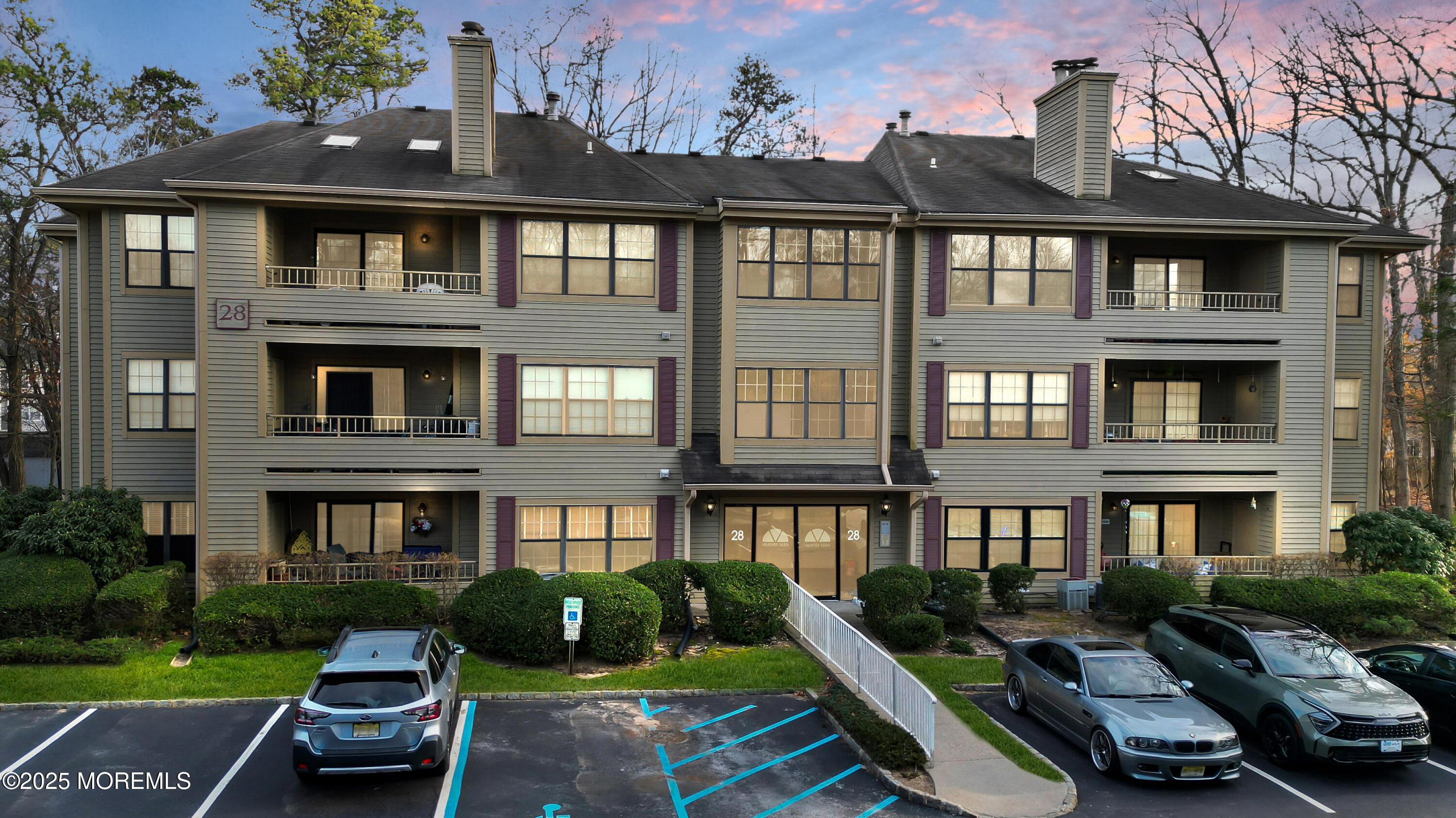 2804 Ridgefield Court #2804, Helmetta, New Jersey image 2