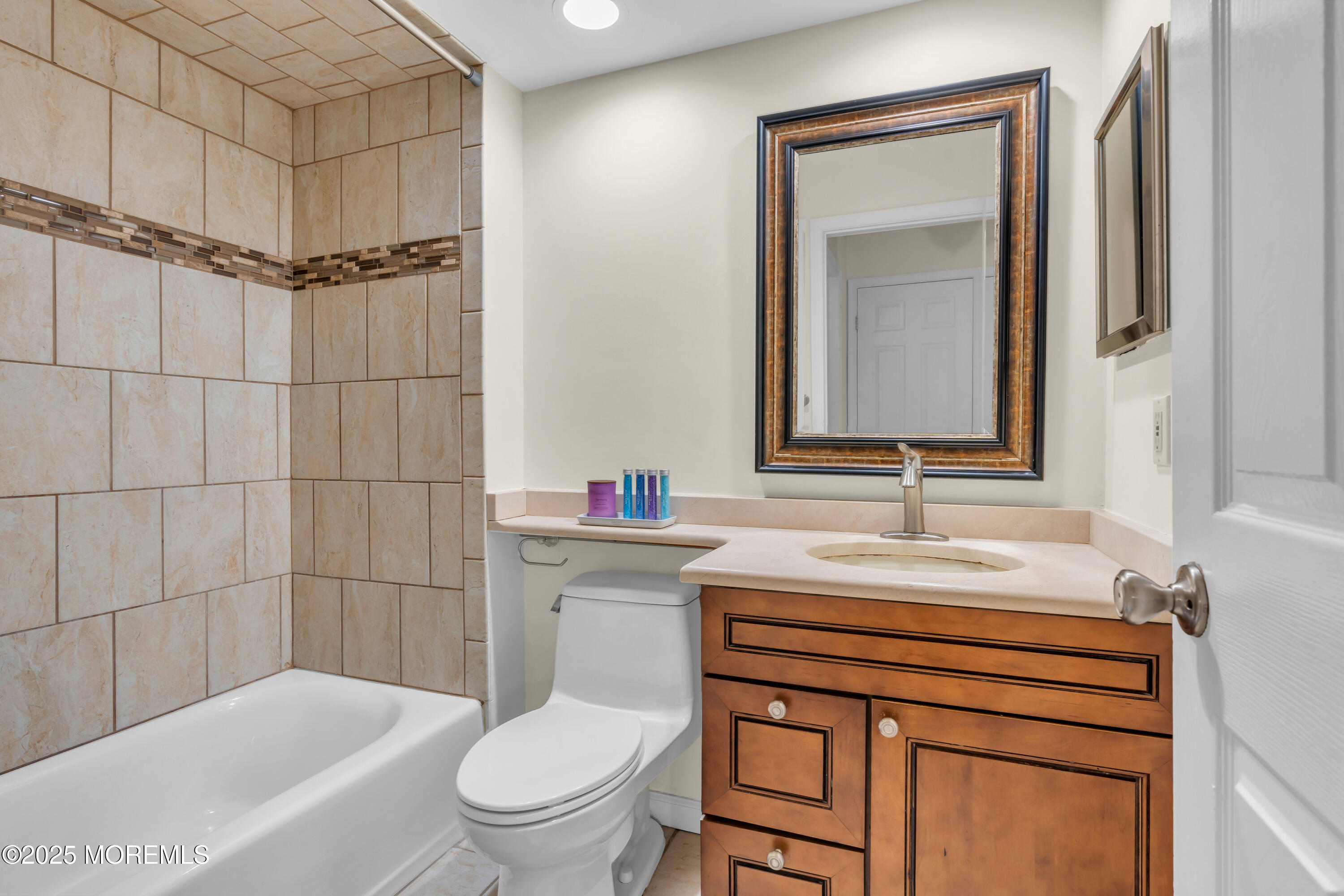 2804 Ridgefield Court #2804, Helmetta, New Jersey image 20