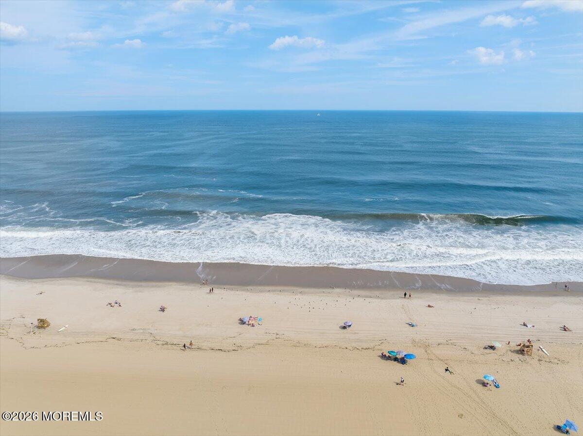 Belmar, New Jersey, 07719, United States, 4 Bedrooms Bedrooms, ,5 BathroomsBathrooms,Residential,Active,2042156